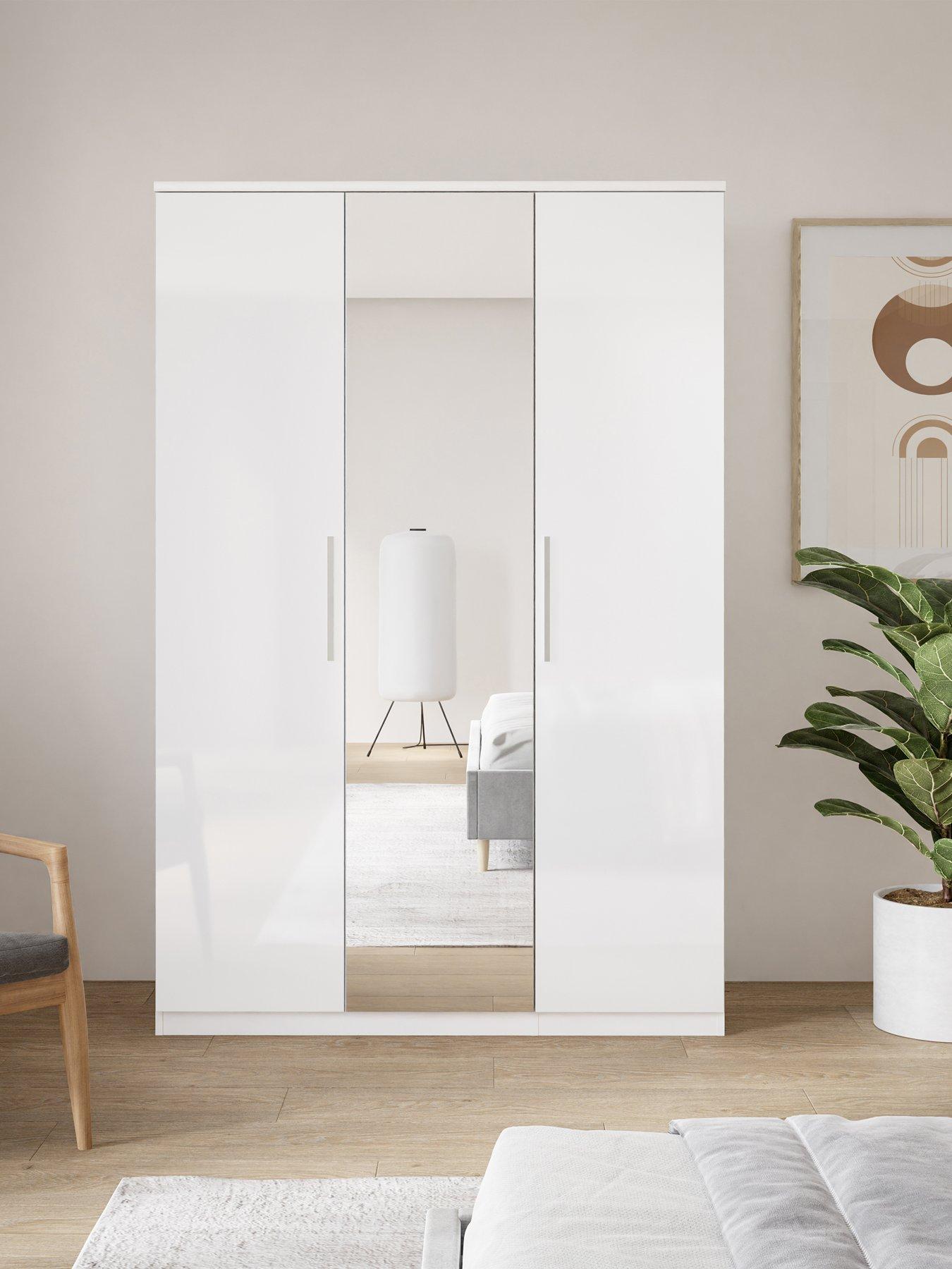 very-home-prague-gloss-3-door-mirrored-wardrobenbsp--fscreg-certified