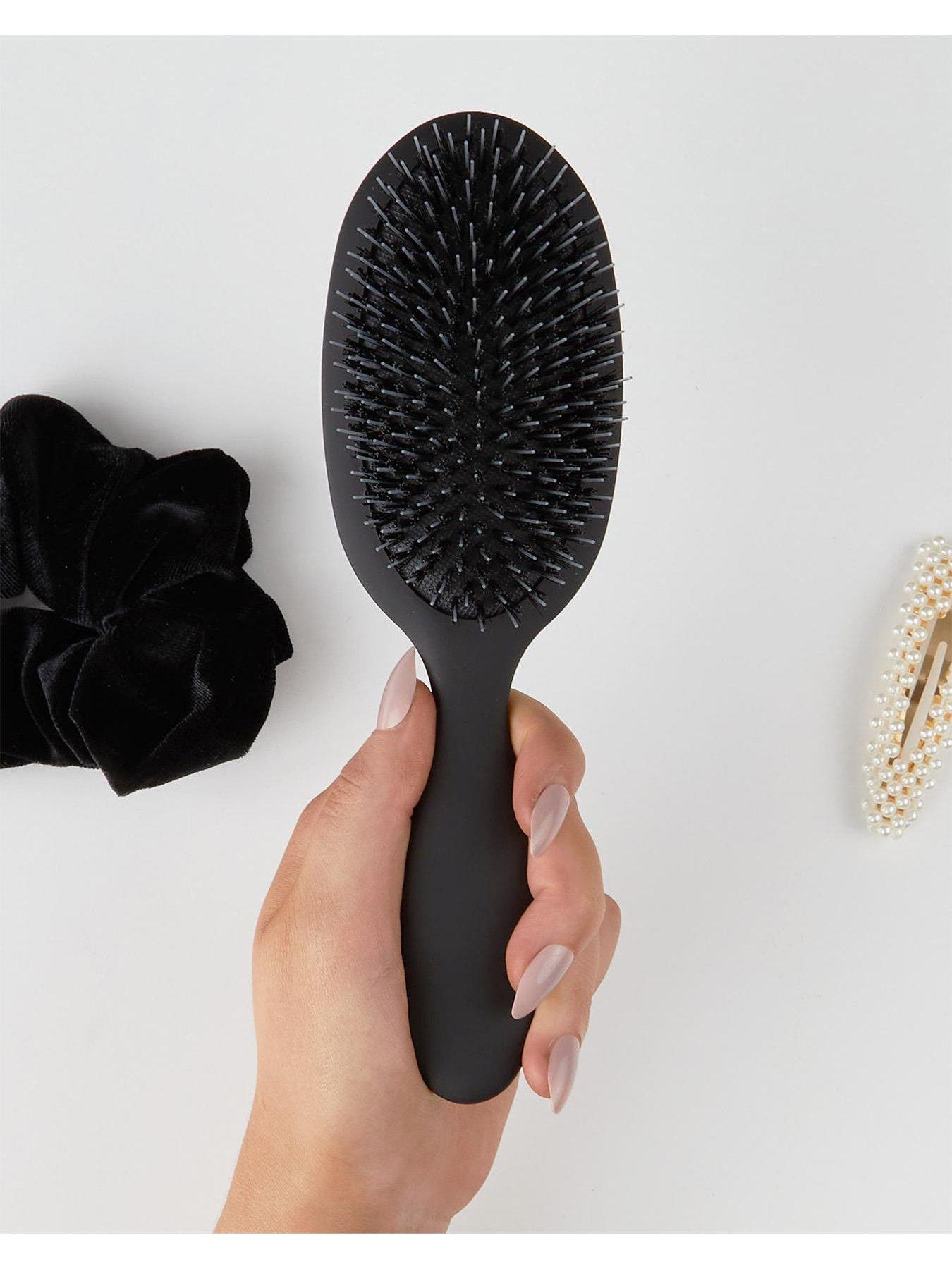 Image 2 of 2 of Beauty Works Oval Mixed Bristle&nbsp;Brush 103 grams