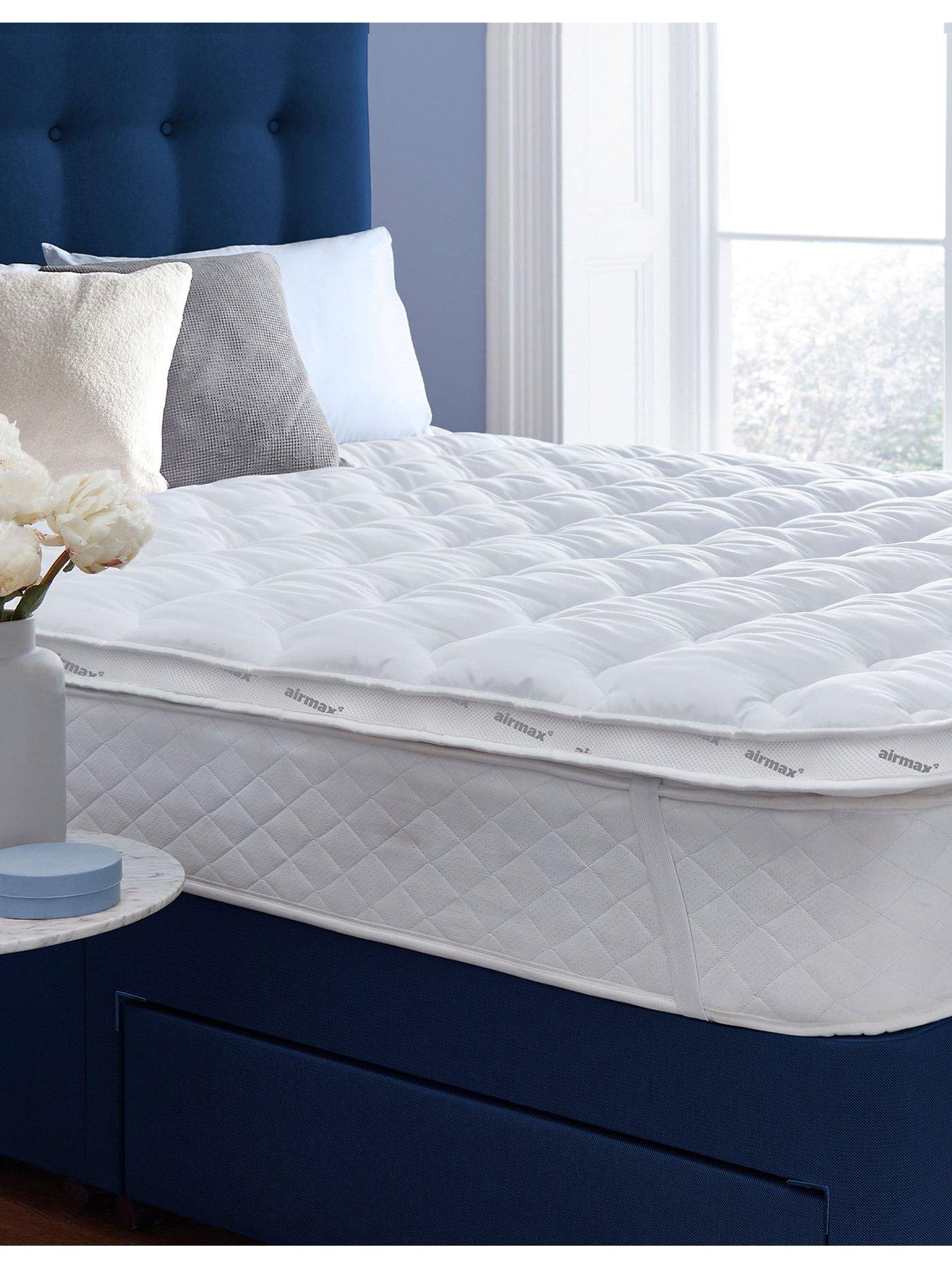 Image 1 of 7 of Silentnight Airmax 500 5&nbsp;cm Dual Layer Mattress Topper - White