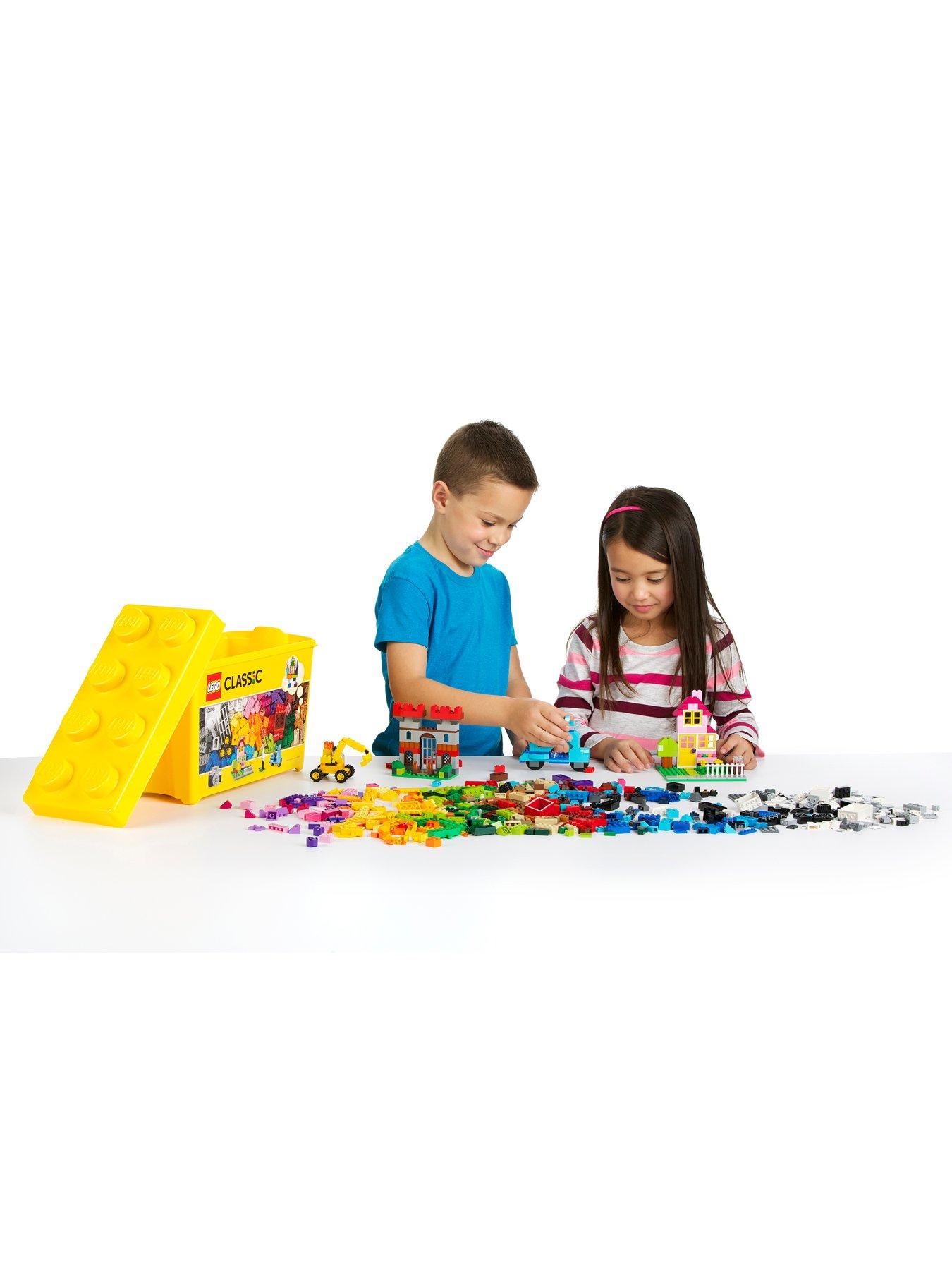 Image 4 of 6 of LEGO Classic LEGO&reg; Large Creative Brick Box