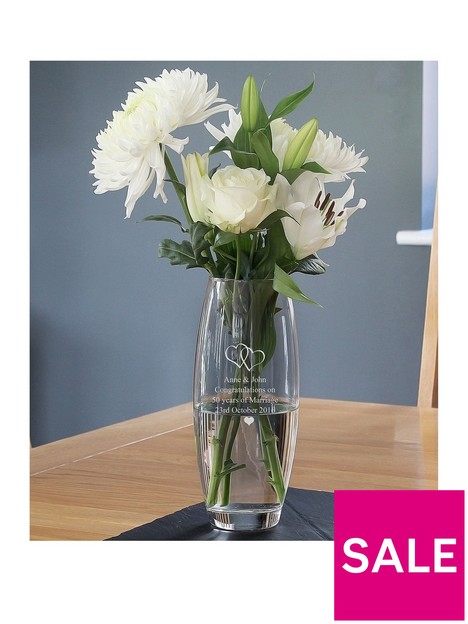 the-personalised-memento-company-personalised-entwined-hearts-vase