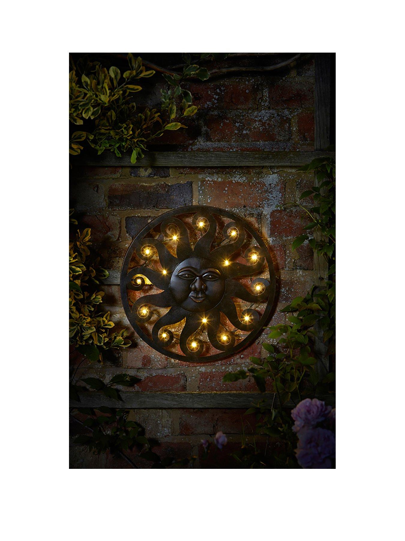 smart-garden-in-lit-wall-deacutecor-celestial-sun-12-warm-white-leds
