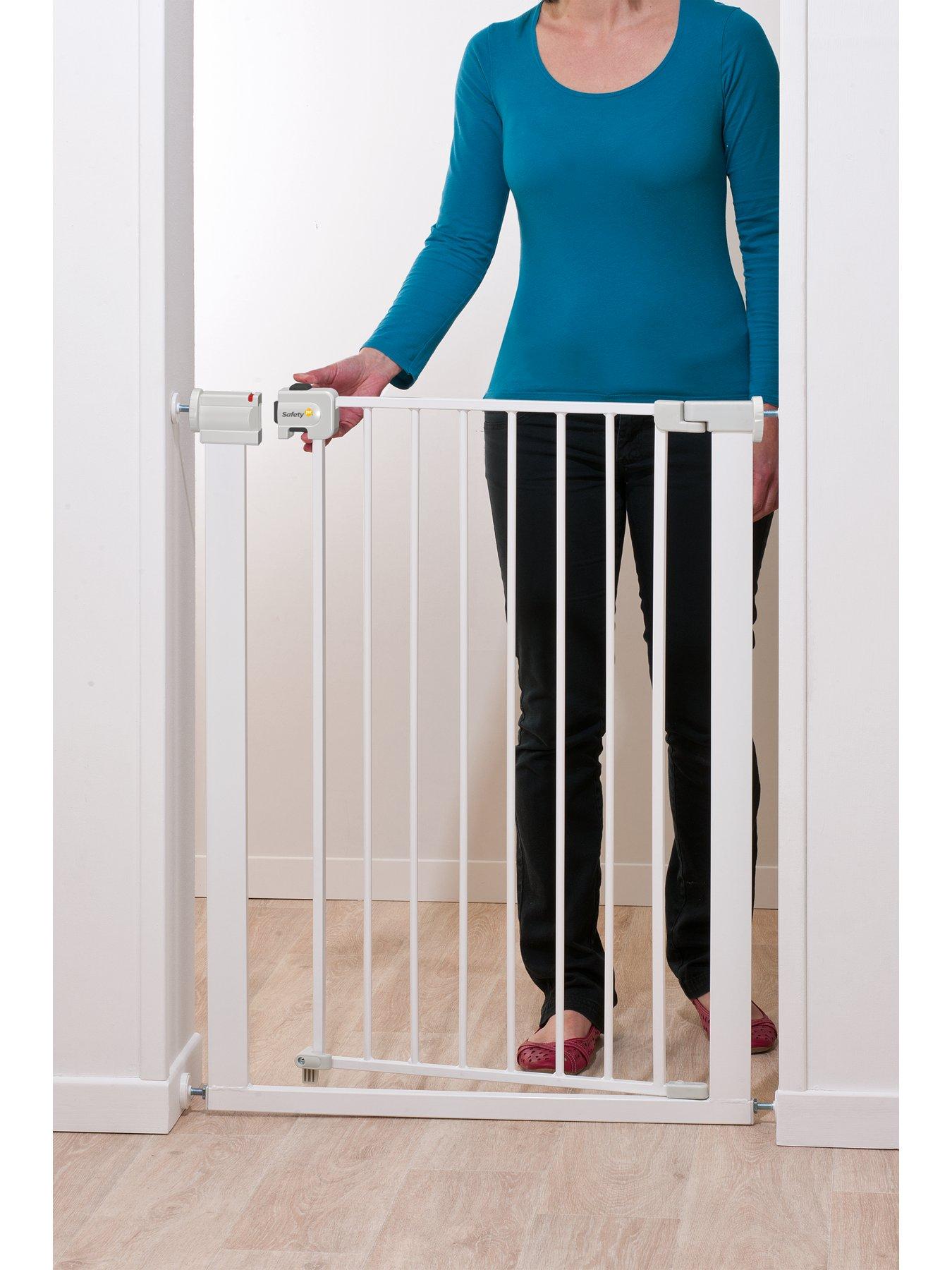 Image 6 of 8 of Safety 1st Easy Close Extra Tall Metal Baby Safety Gate