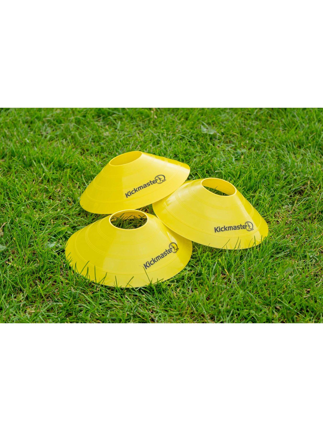 Image 7 of 7 of Kickmaster Ultimate Football Challenge
