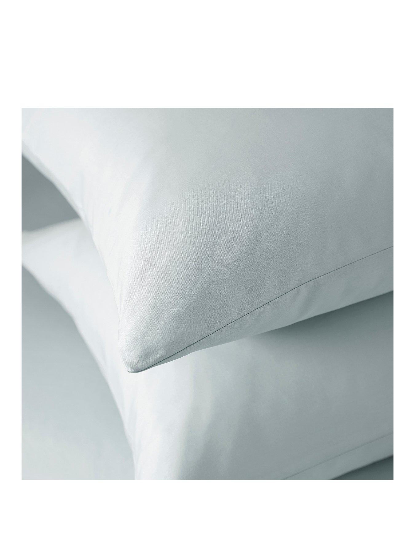 silentnight-180-thread-count-pure-cotton-standard-pillowcases-pairstillFront