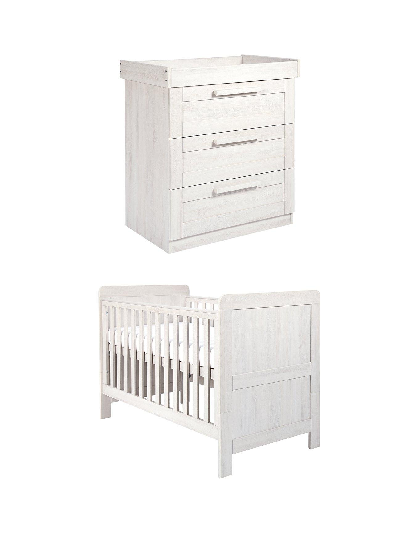 mamas-papas-atlas-cot-bed-amp-dresserfront