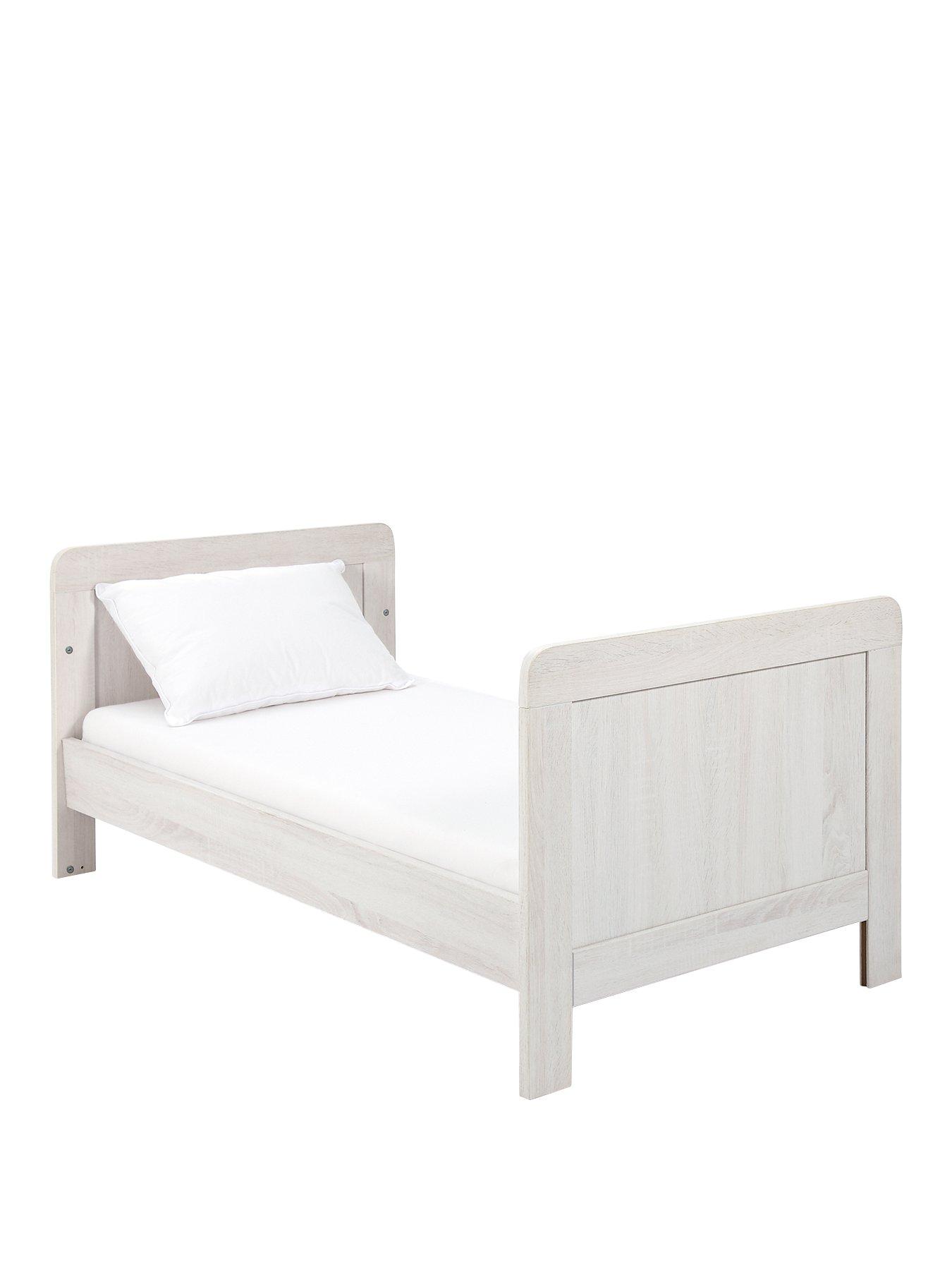 Image 3 of 5 of Mamas & Papas Atlas Cot Bed