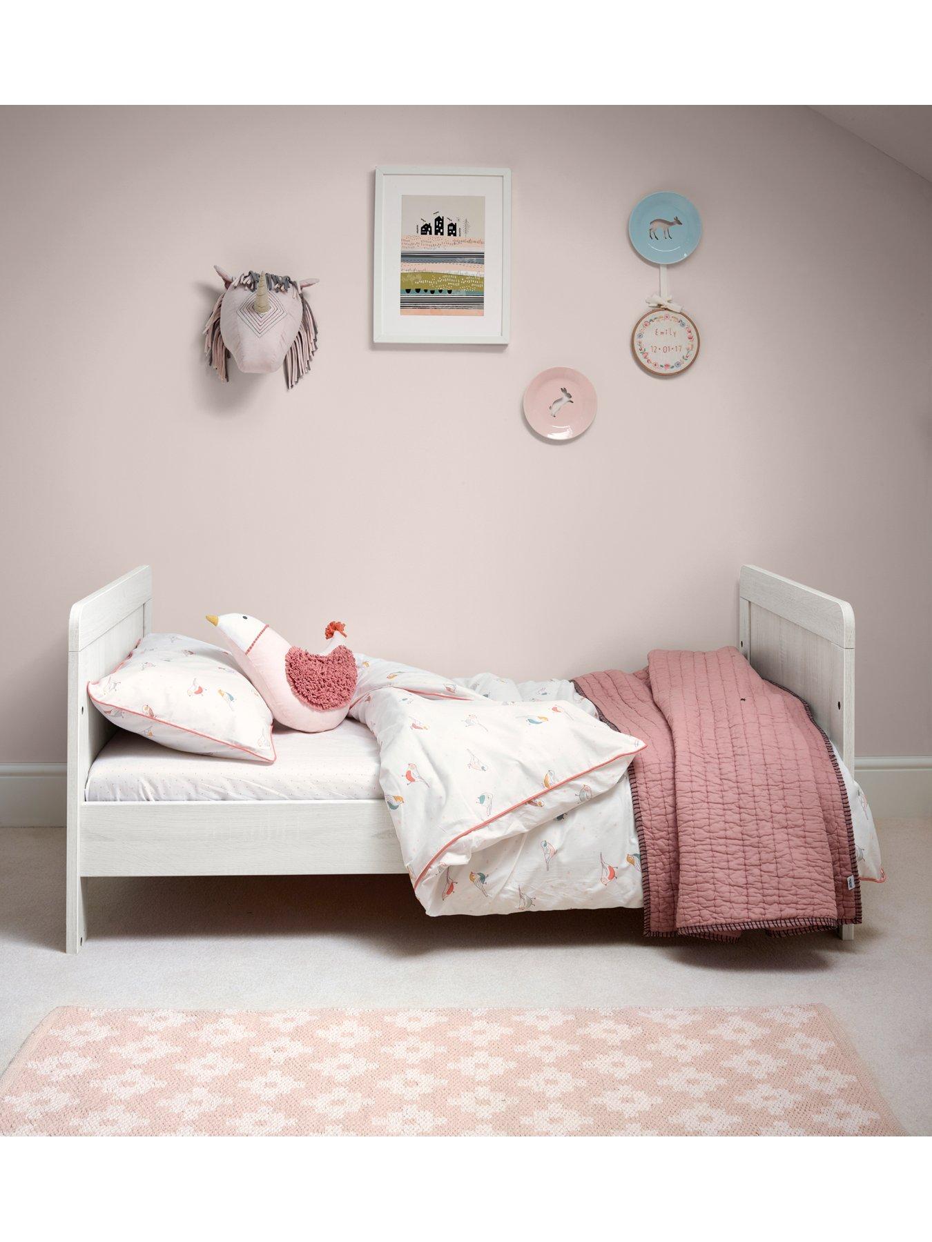 Image 4 of 5 of Mamas & Papas Atlas Cot Bed