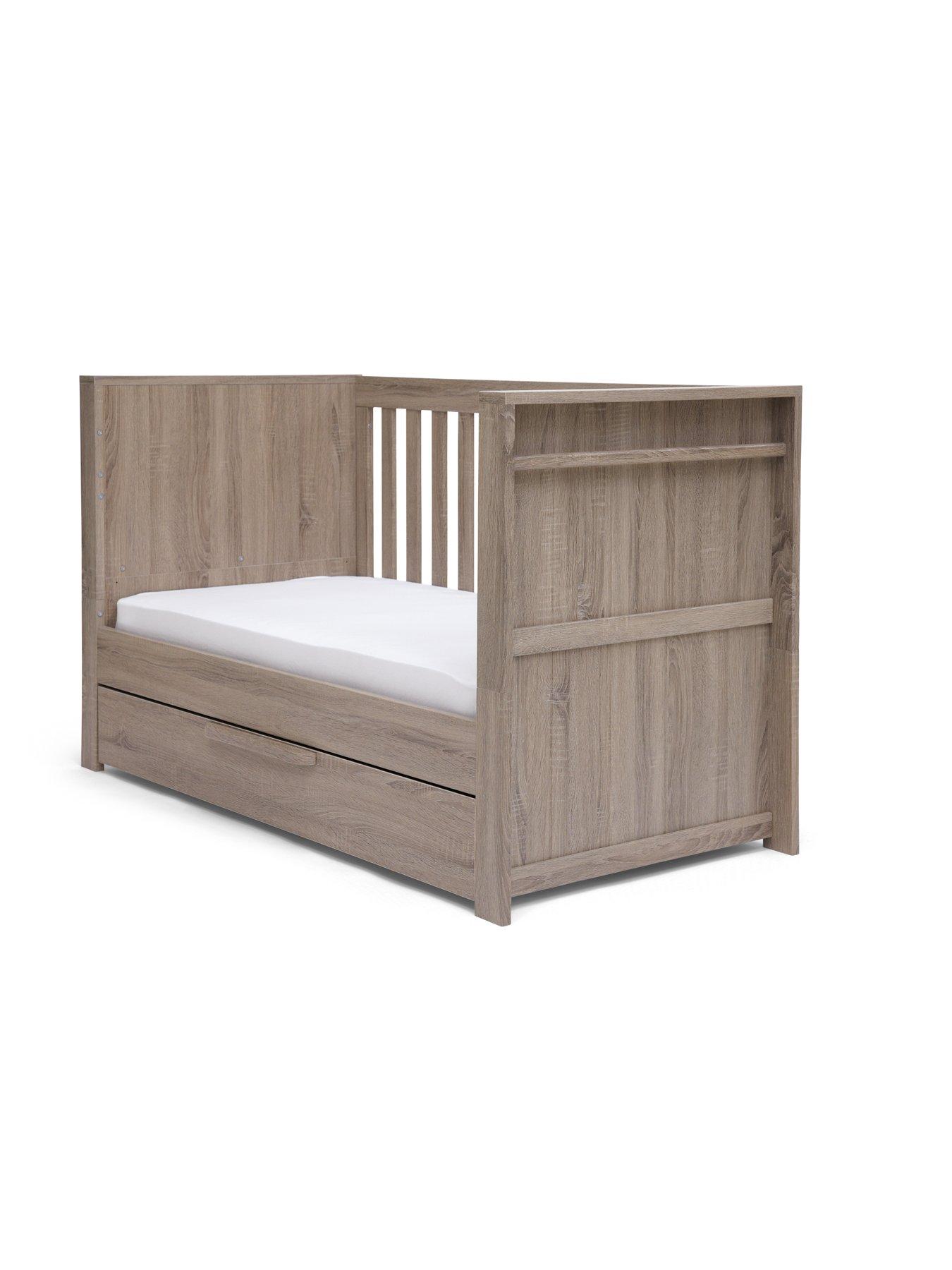 Image 2 of 5 of Mamas & Papas Franklin Cot Bed