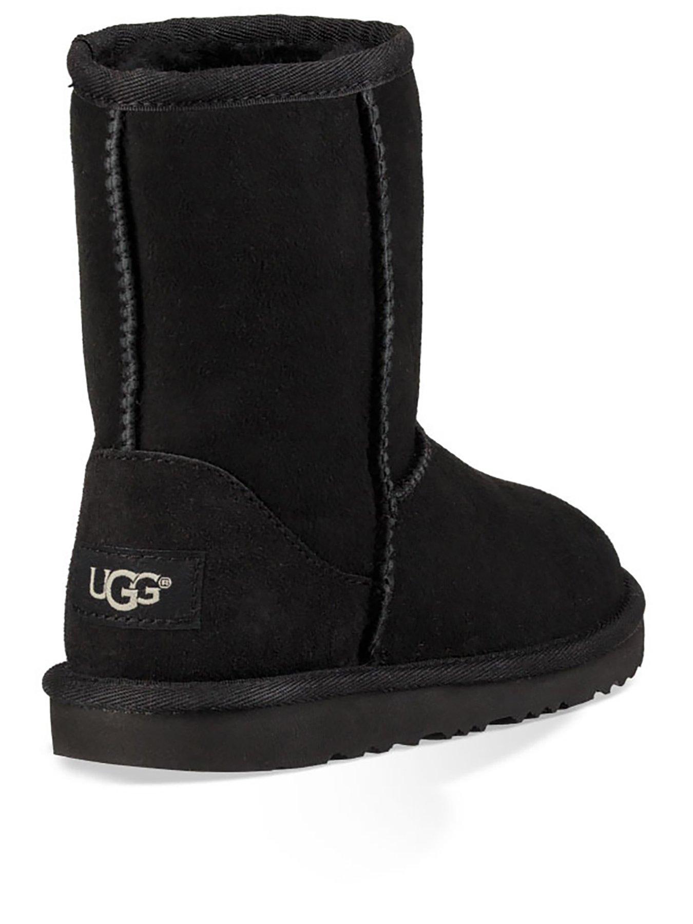 ugg-ugg-kids-classic-ii-boot-blackstillFront