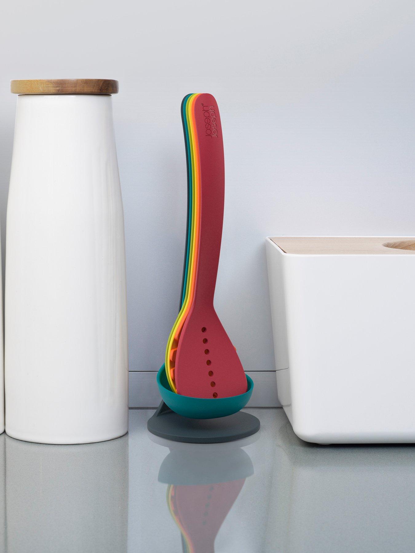 joseph-joseph-nest-utensils-plusstillFront