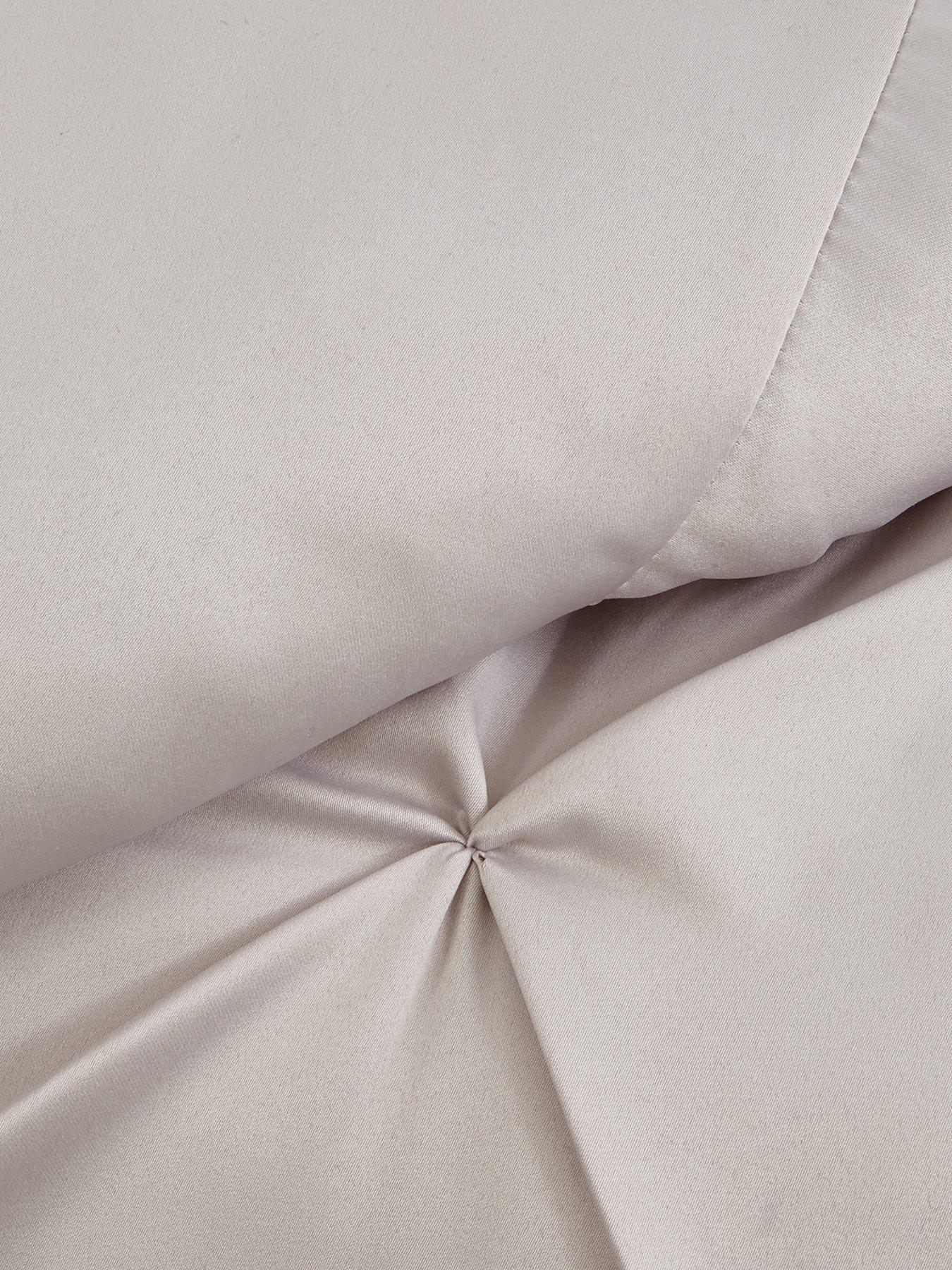 Image 3 of 4 of The Very Collection Florence Bedspread and Pillow Sham Set - Natural