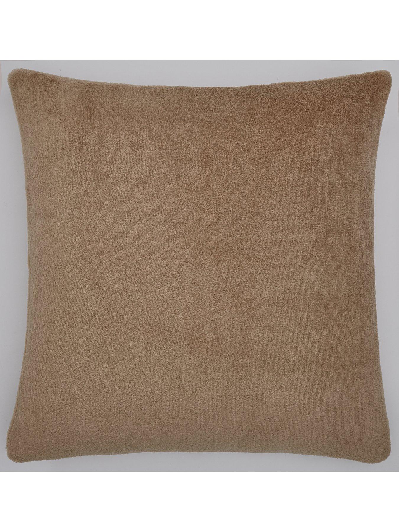 The Very Collection Microfleece Cushion