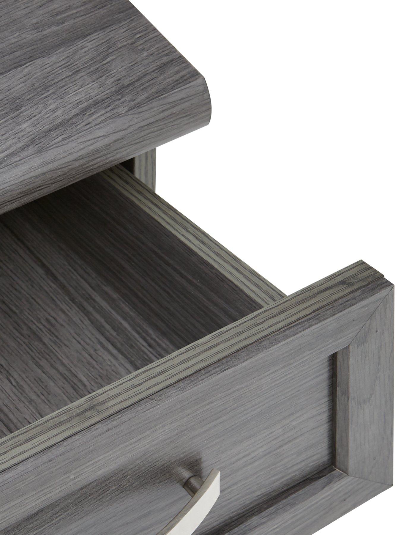 the-very-collection-camberley-3-drawer-graduated-bedside-chestoutfit