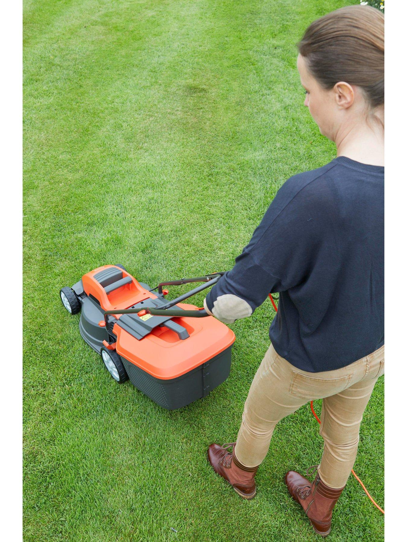 flymo-speedi-mo-360c-corded-rotary-lawnmowerback