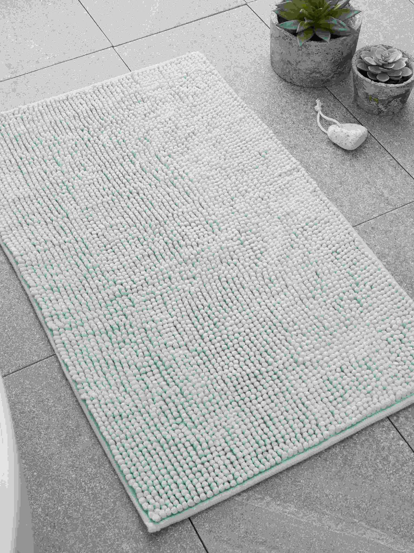 Catherine Lansfield Zero Twist Bobble Bath Mat