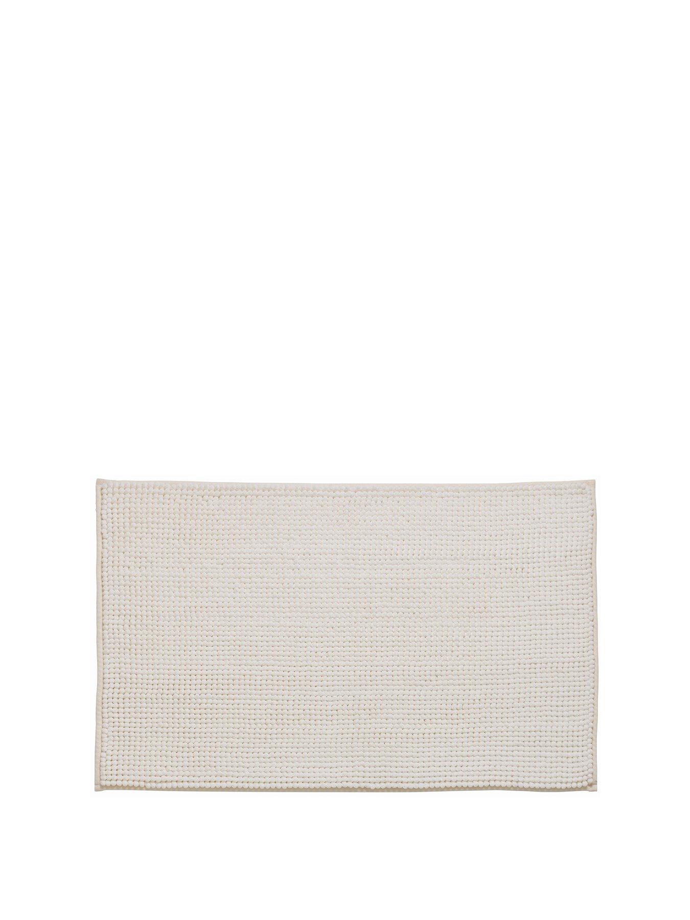 Image 2 of 4 of Catherine Lansfield Zero Twist Bobble Bath Mat