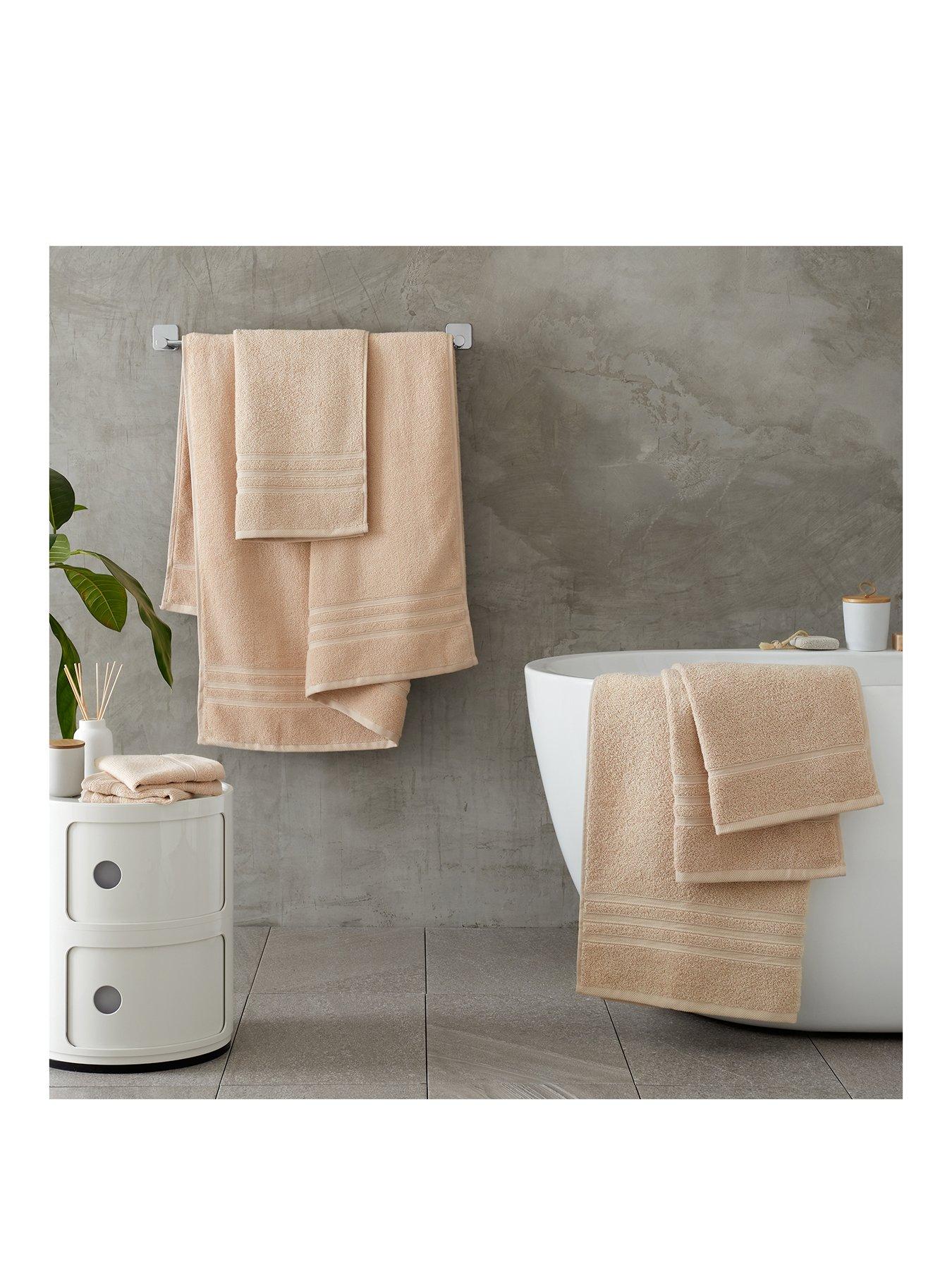 Catherine Lansfield Antibacterial Towel - None 