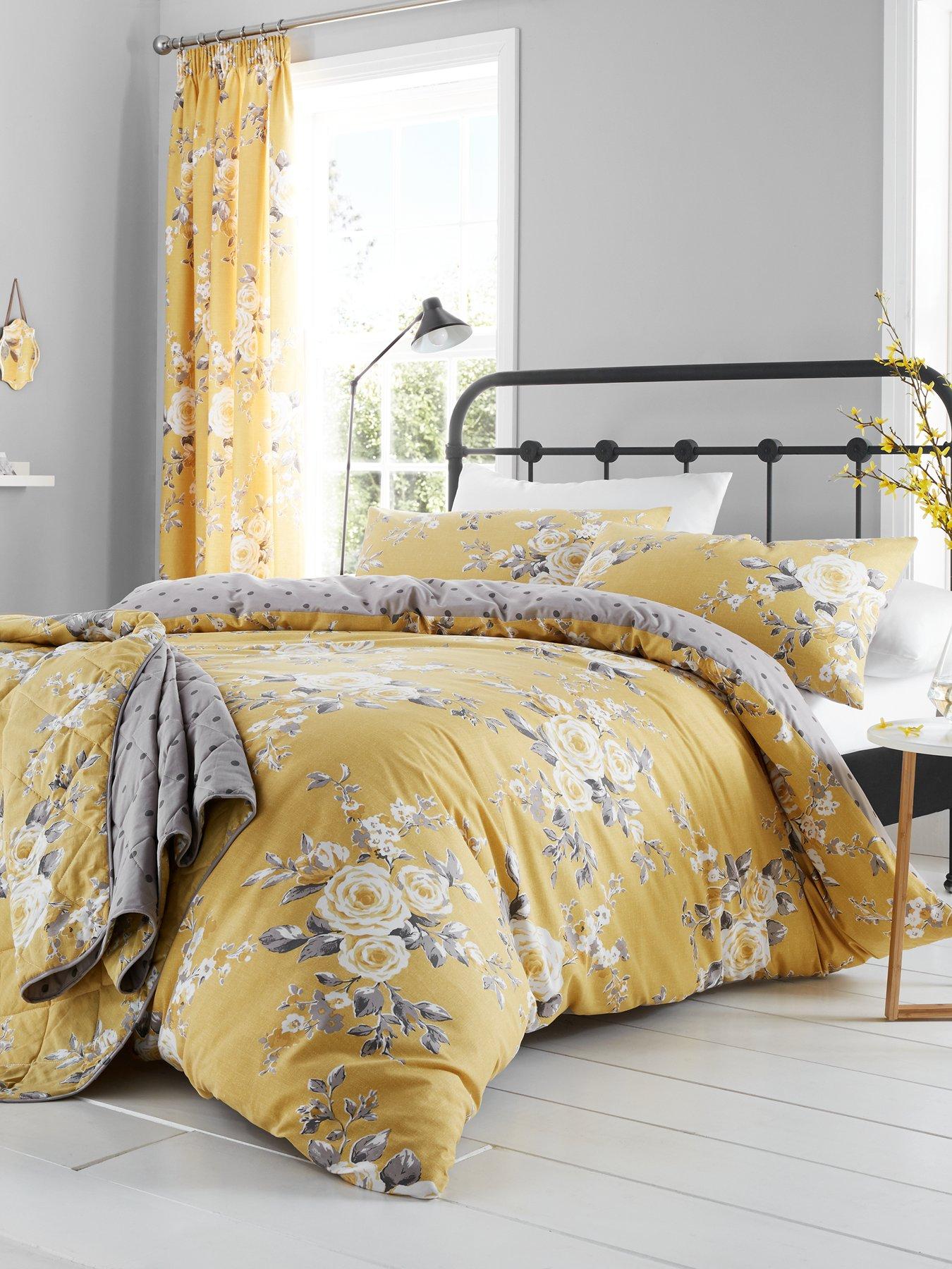 catherine-lansfield-canterbury-bedspread-throw-ochre