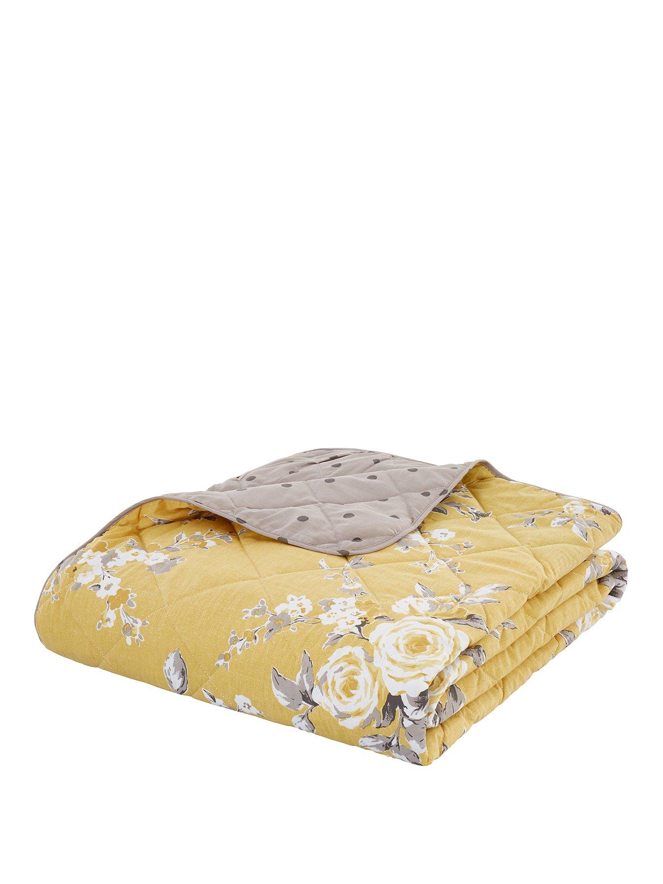 catherine-lansfield-canterbury-bedspread-throw-ochrefront