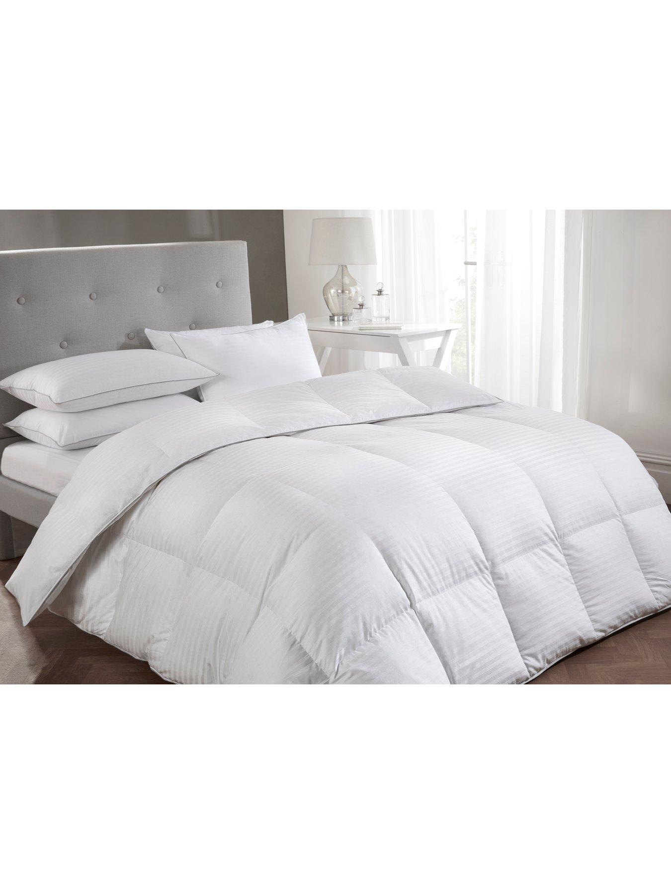 Image 4 of 4 of Very Home Ultimate Luxury White Goose Down 15 Tog Duvet