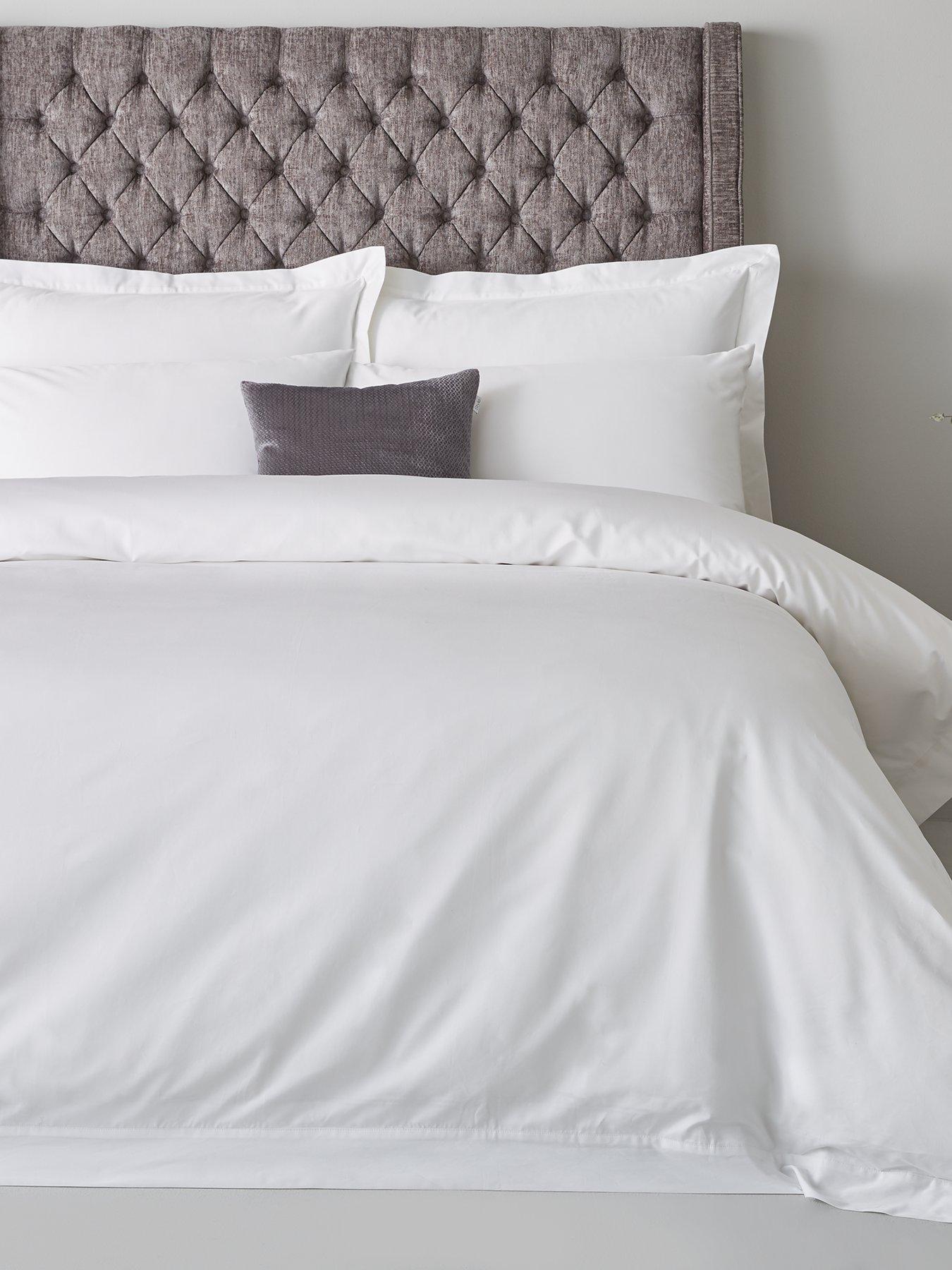 very-home-luxury-soft-touch-600-thread-count-cotton-sateen-oxford-edge-duvet-coverfront