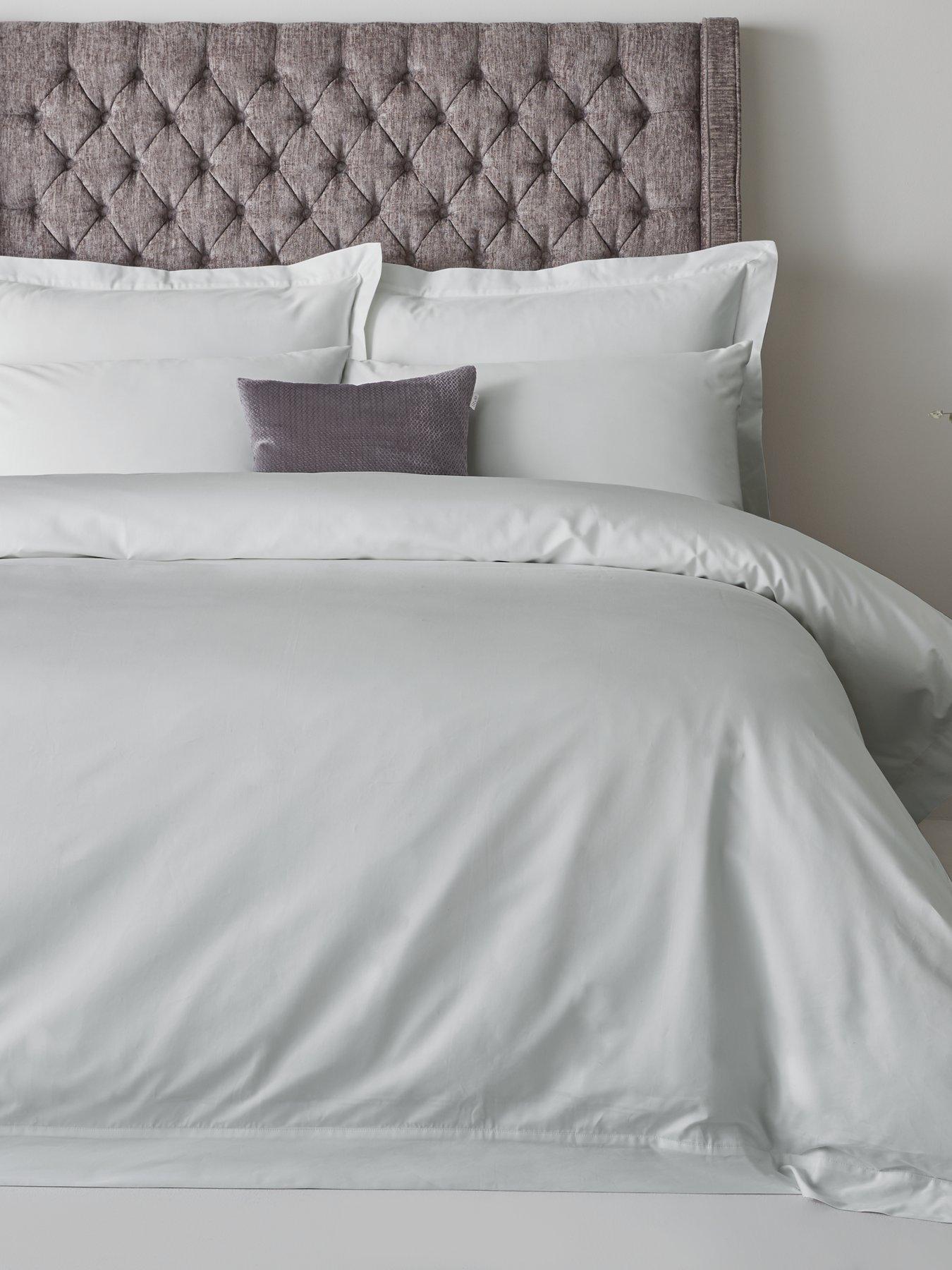 The Very Collection Luxury 600TC Soft Touch Sateen Oxford Edge Duvet Set