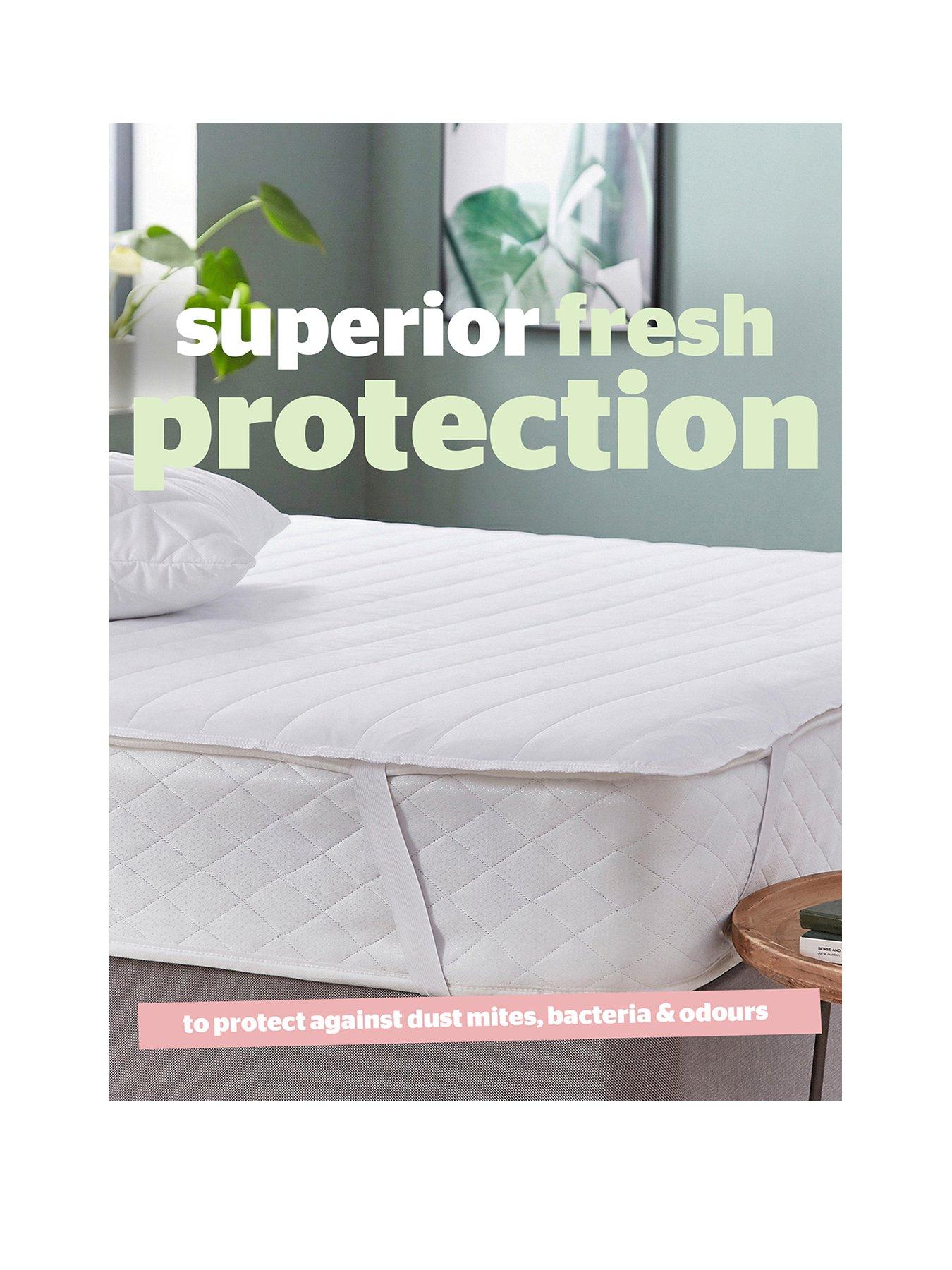 Image 2 of 7 of Silentnight Anti Allergy, Anti Bacterial Mattress Protector