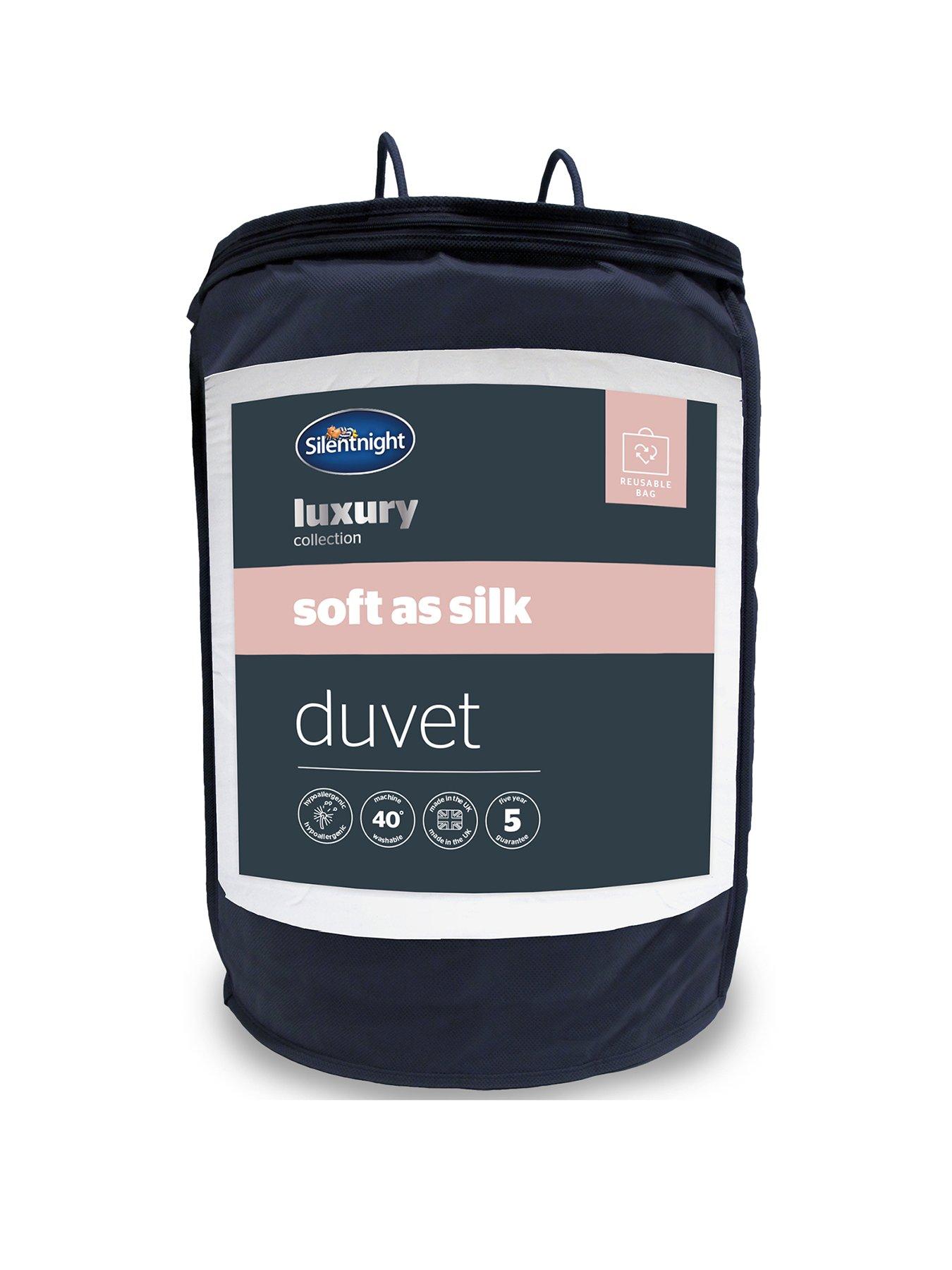 silentnight-luxury-collection-soft-as-silk-135-tog-duvet