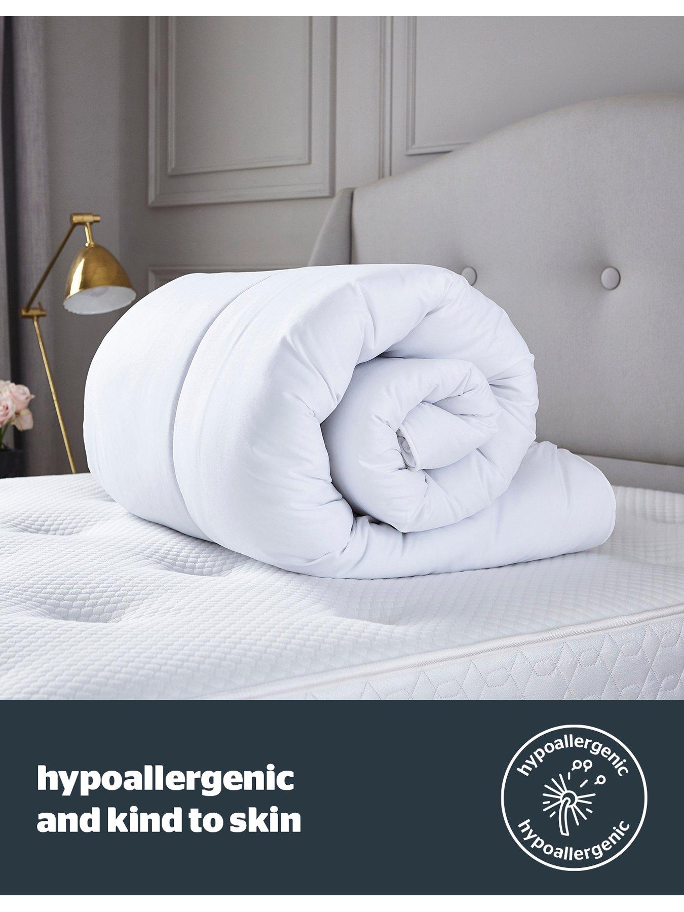 Image 5 of 5 of Silentnight Luxury Collection Soft as Silk 13.5 Tog Duvet