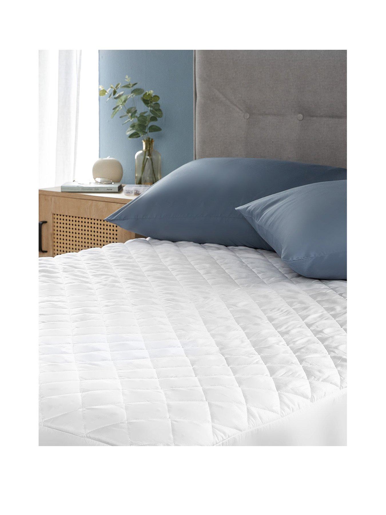 Silentnight Supersoft Waterproof Mattress Protector