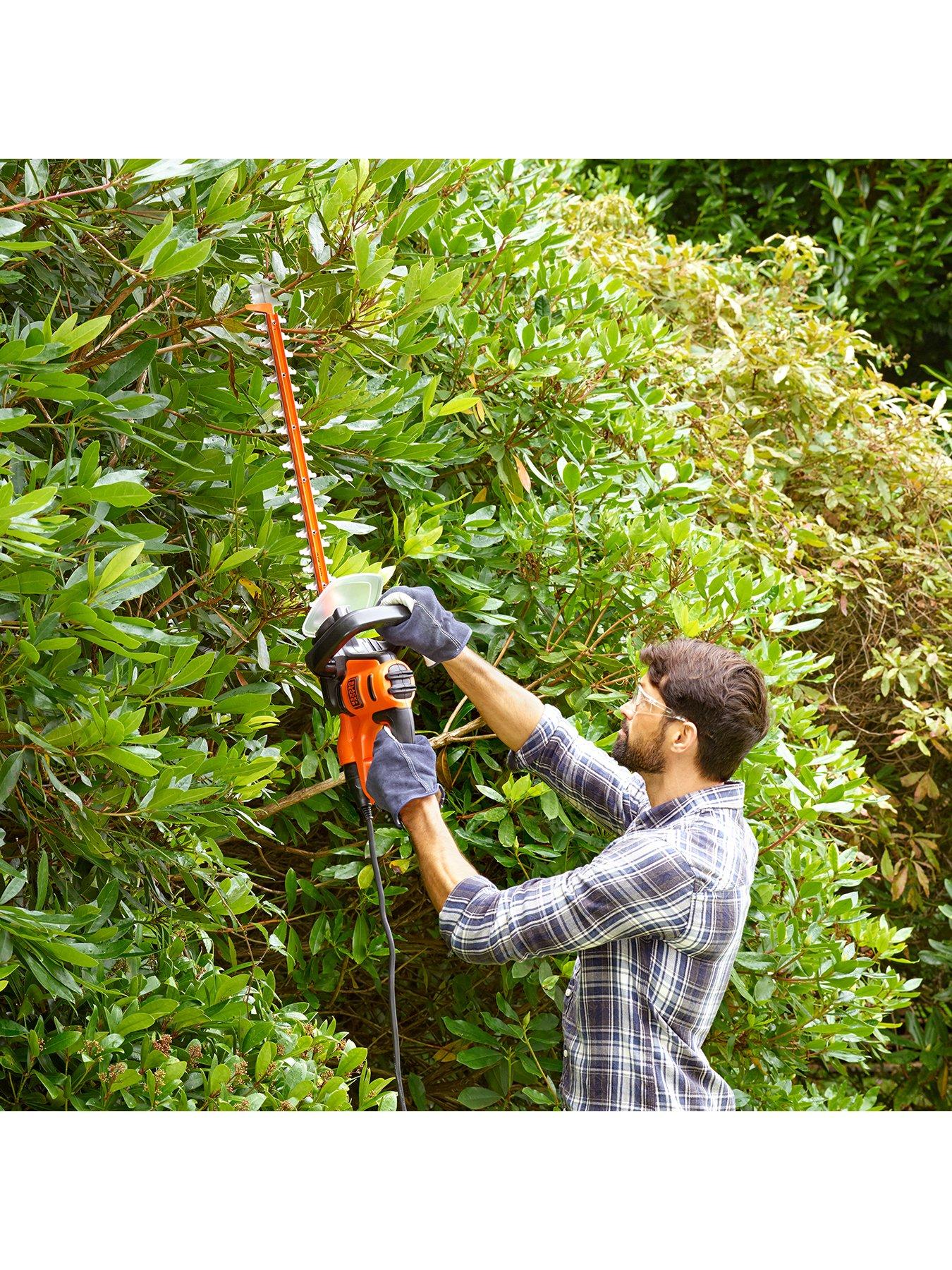 Image 3 of 6 of Black & Decker 500-watt&nbsp;Hedge Trimmer