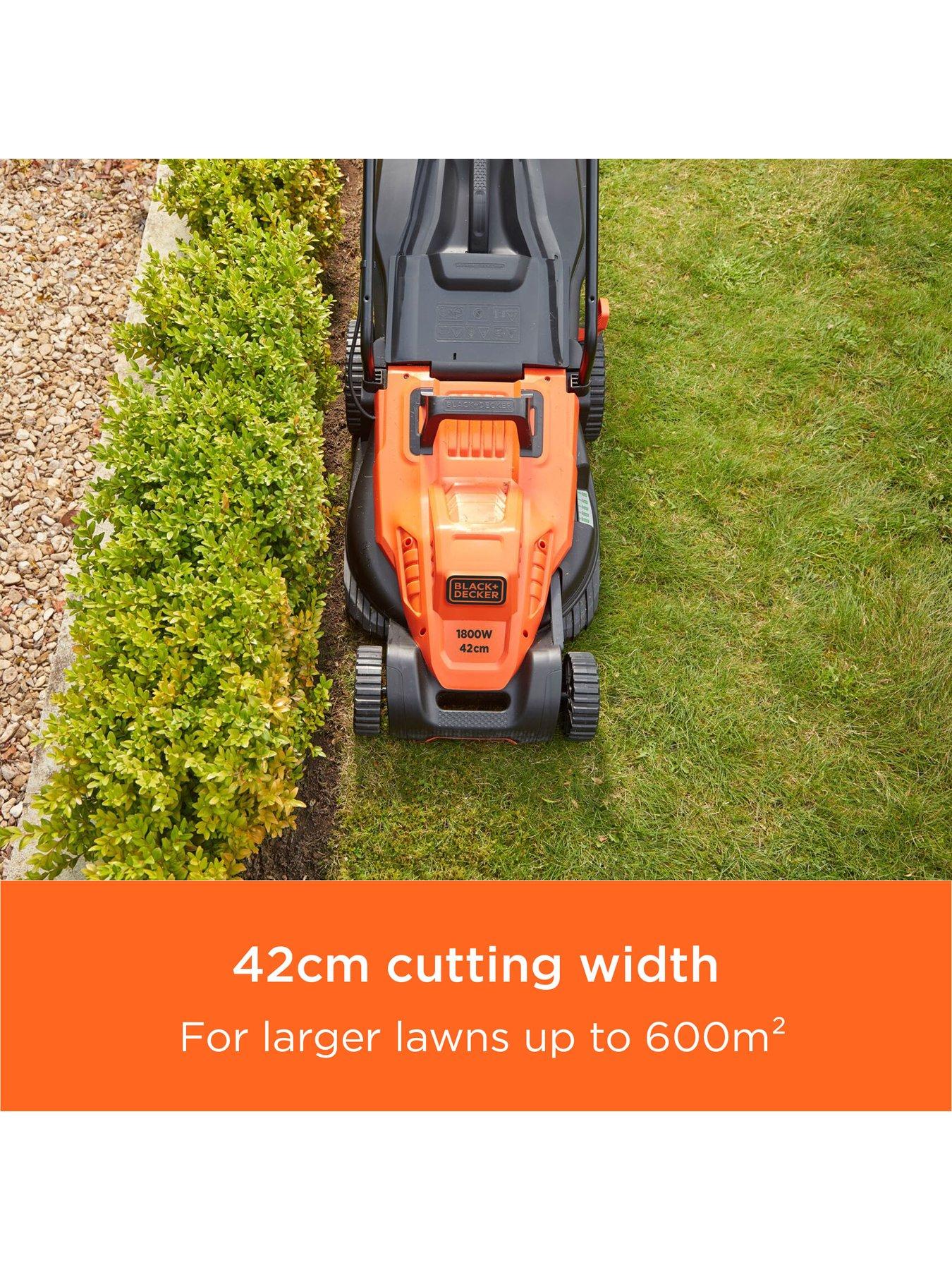 Image 2 of 6 of Black & Decker 1800-watt, 42cm Cut Electric Lawnmower