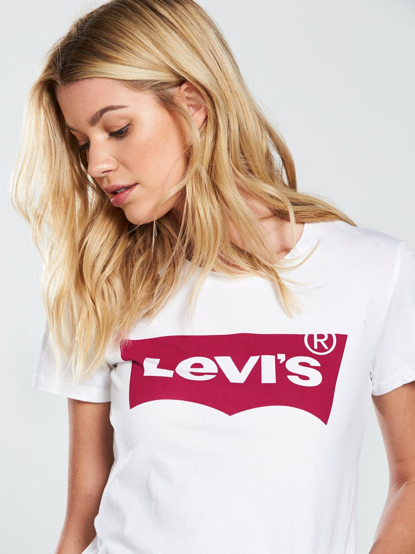 levis-the-perfect-t-shirt-whiteoutfit