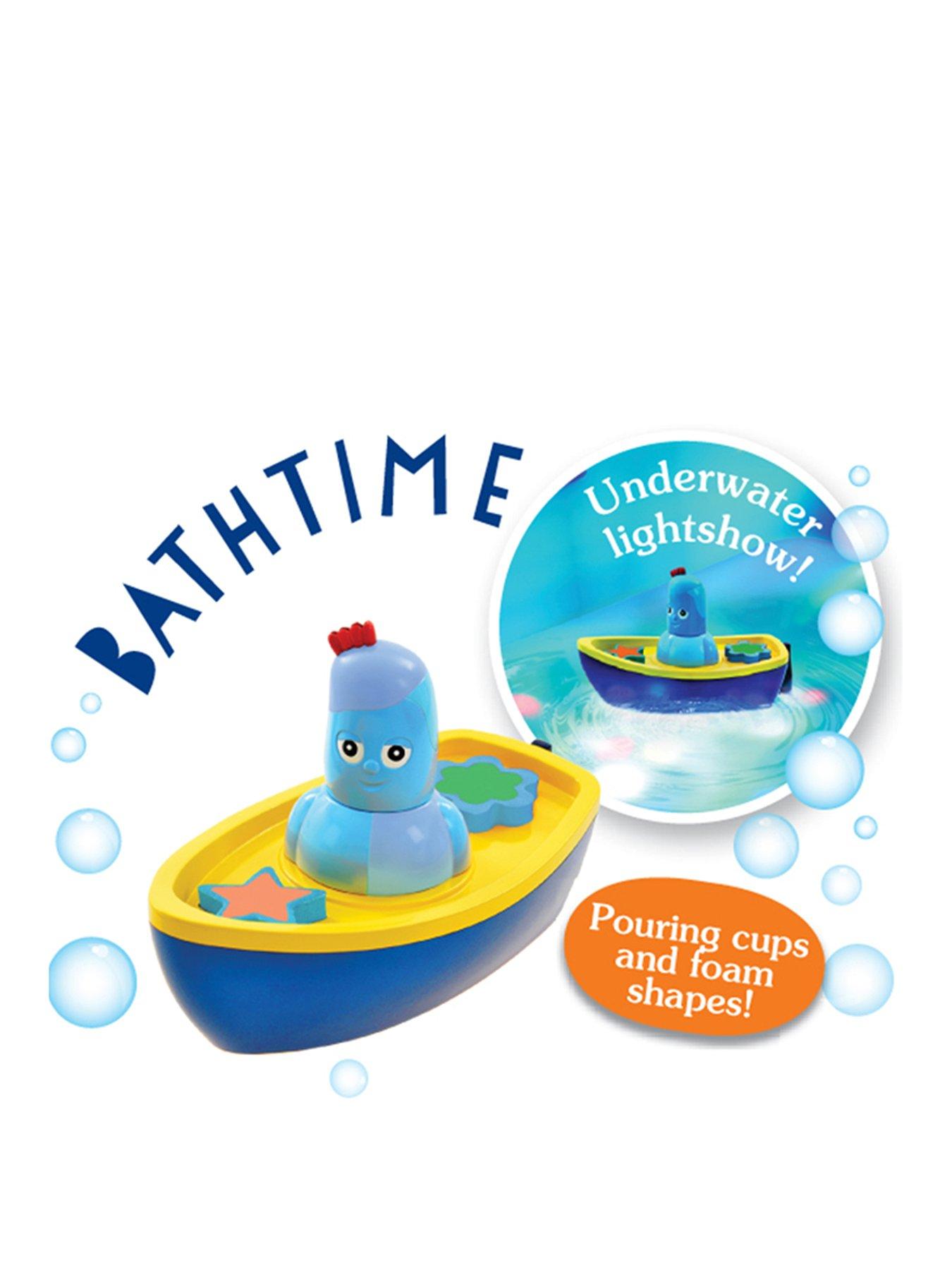 Image 2 of 6 of In The Night Garden Iggle Piggle's Lightshow Bath Time Boat Toy