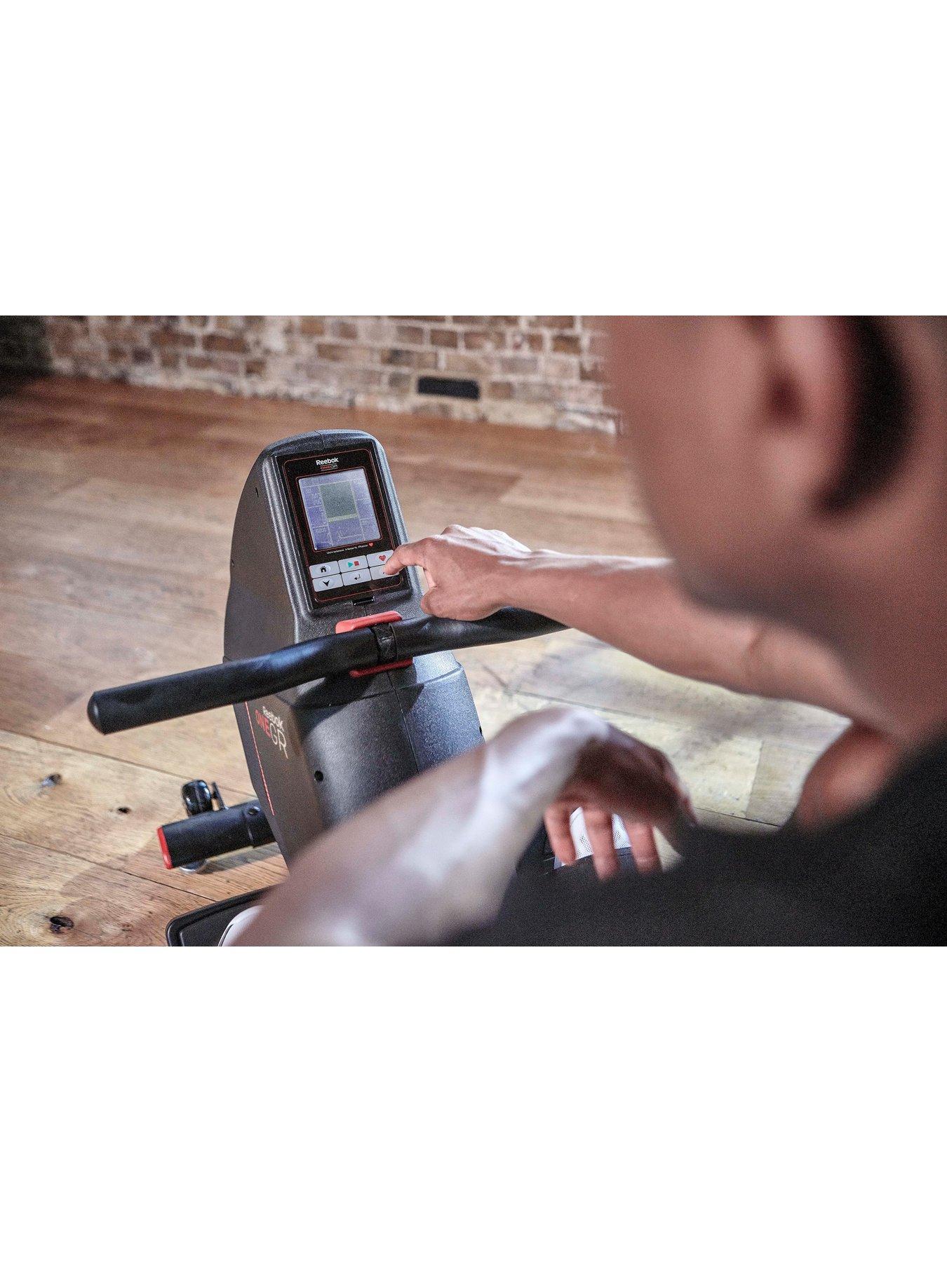 Reebok gr best sale rowing machine