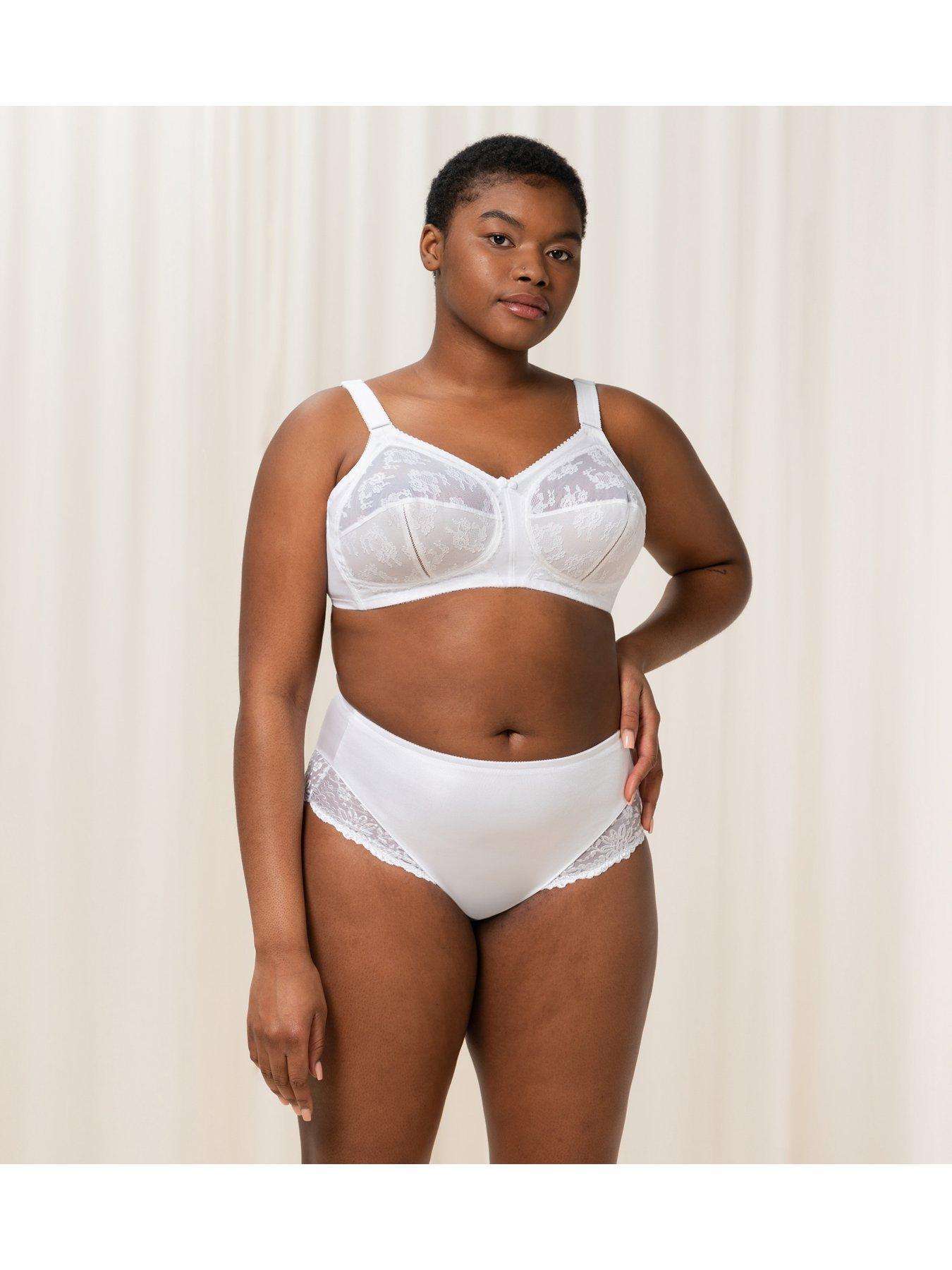 Buy Yoursclothing Plus Size Womens Triumph Classic Doreen Non-wired Lace Bra  Size 46DD White Online at desertcartSeychelles