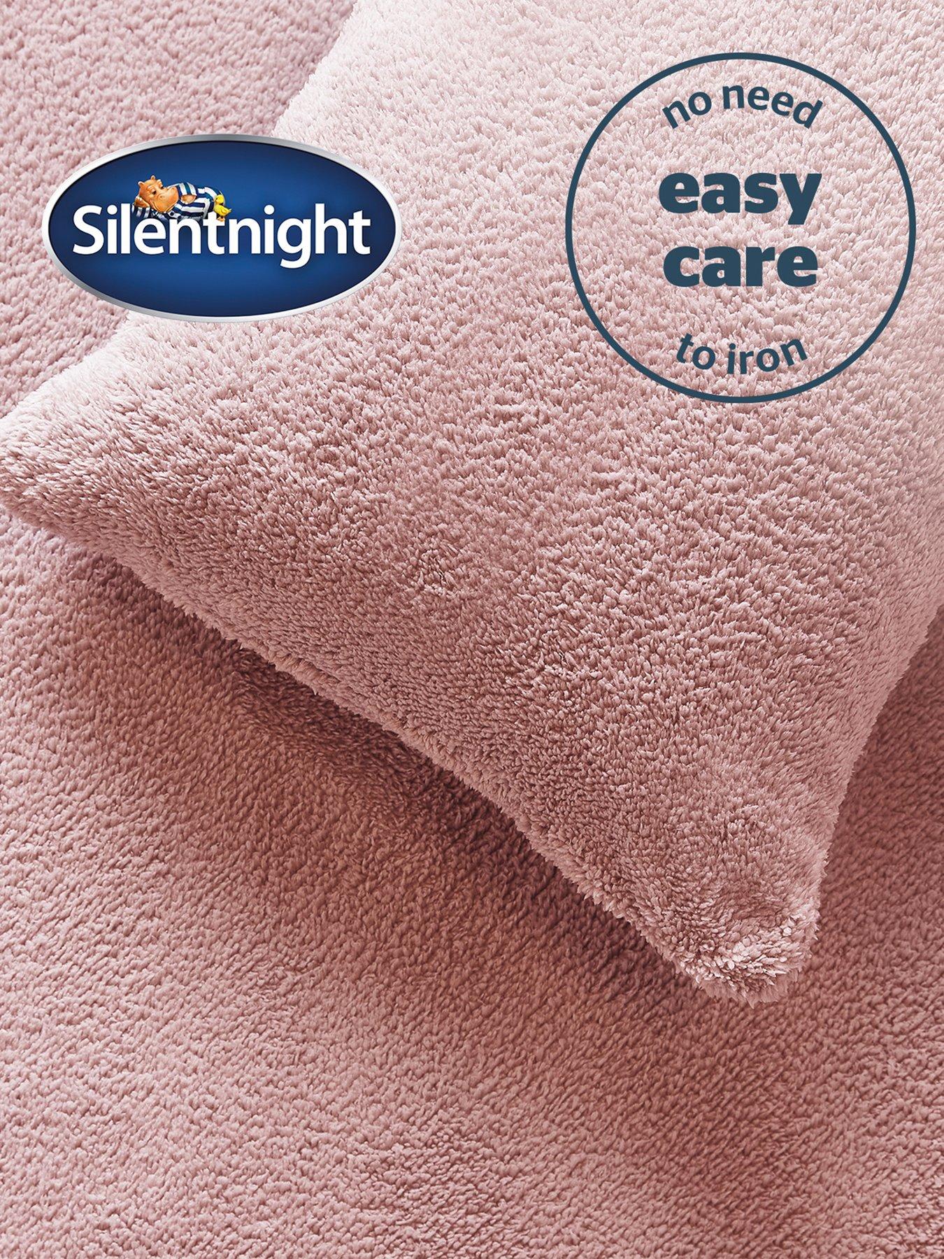 Image 3 of 6 of Silentnight Teddy Fleece Duvet Cover Set - Pink