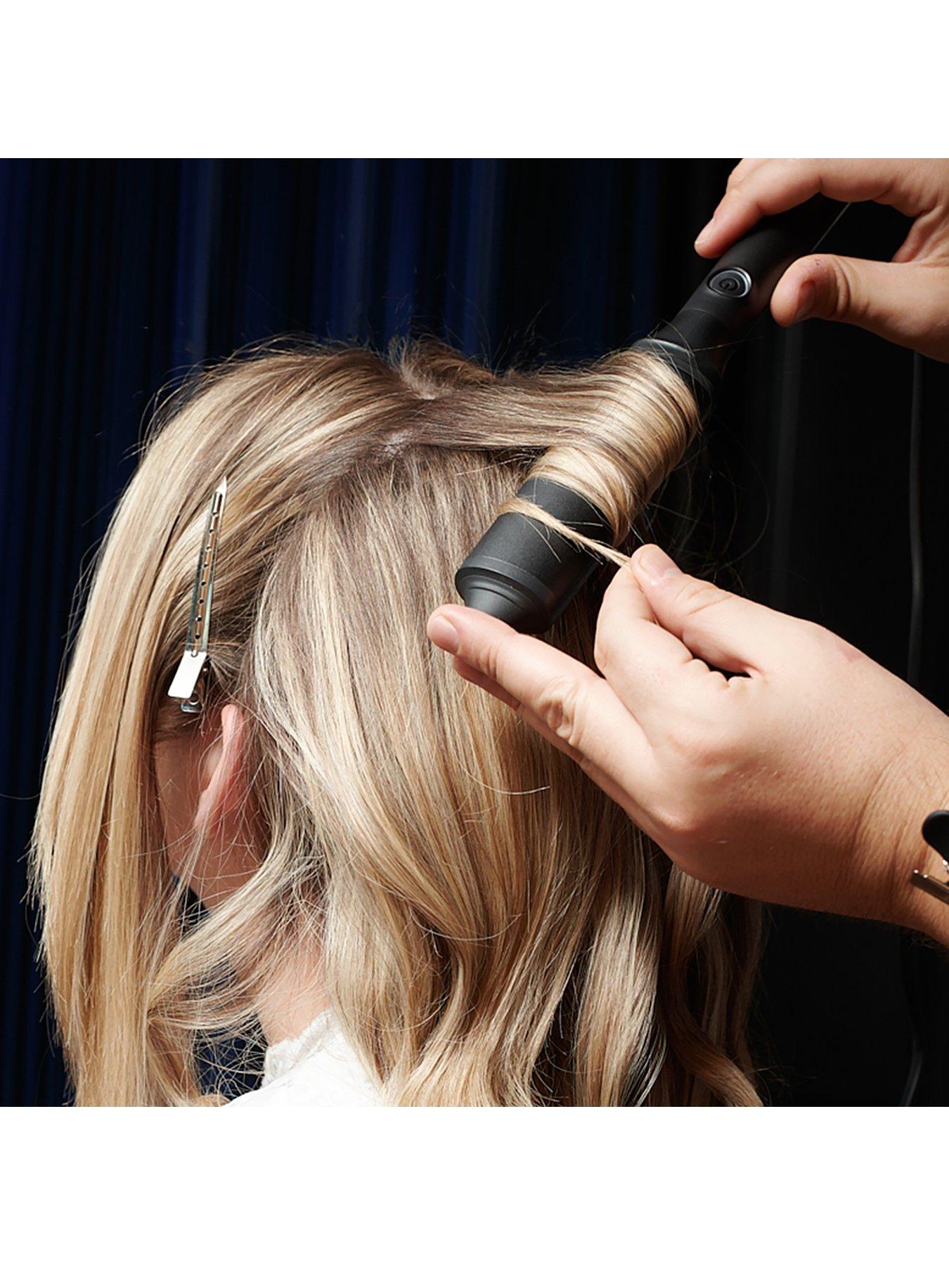 Image 4 of 8 of ghd Curve - Classic Wave Wand (Oval)