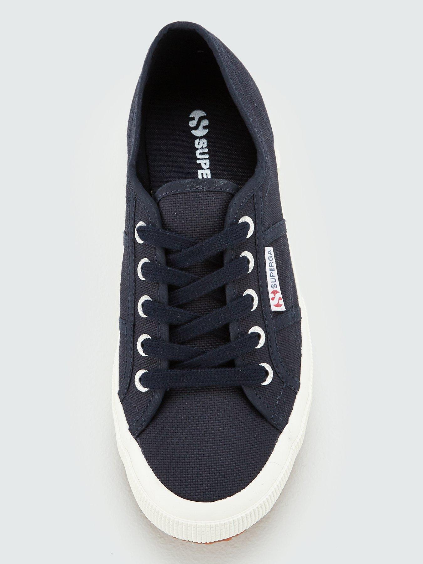 Navy supergas store