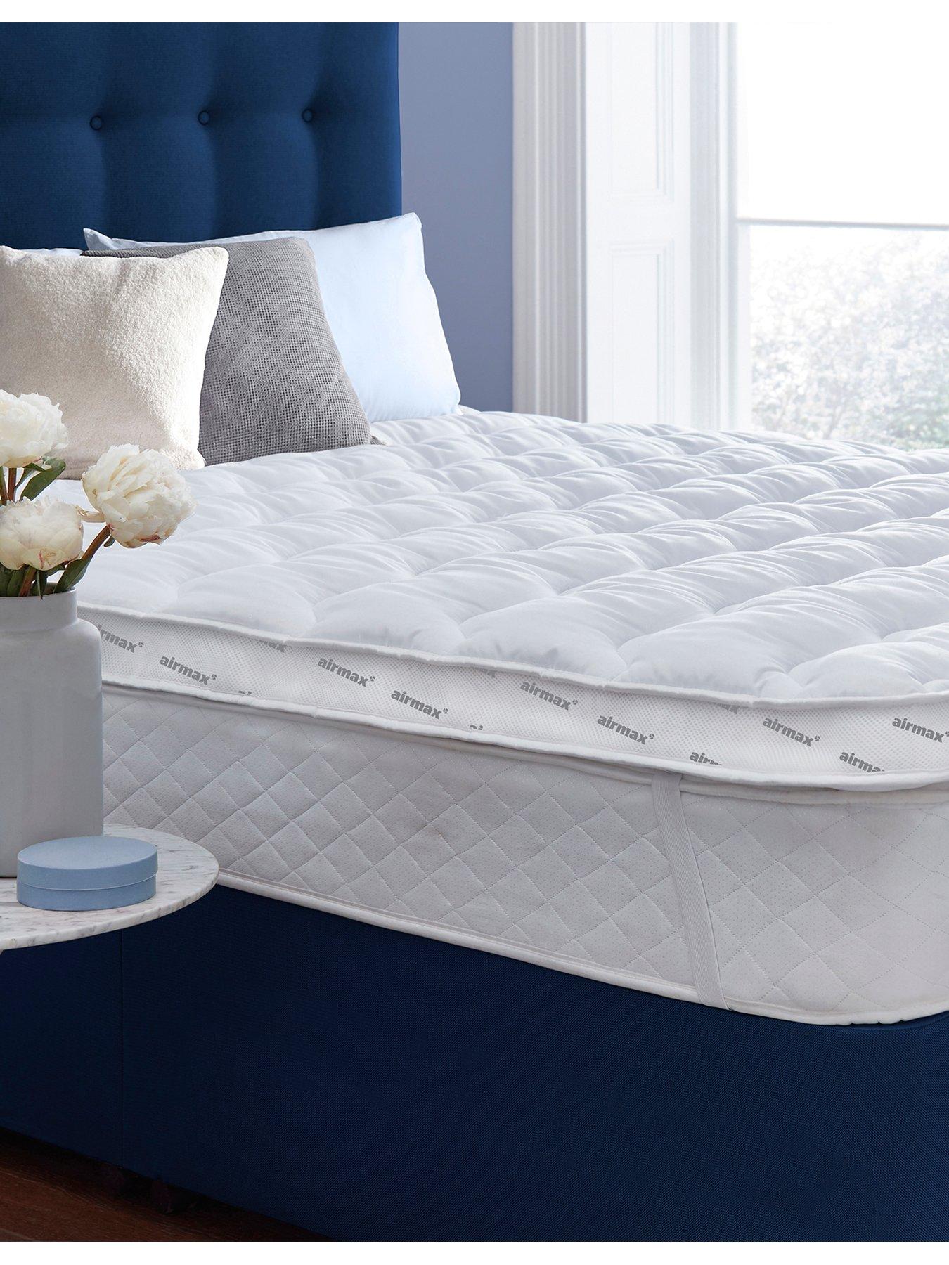 Image 1 of 7 of Silentnight Airmax 800 8 cm&nbsp;Mattress Topper - White