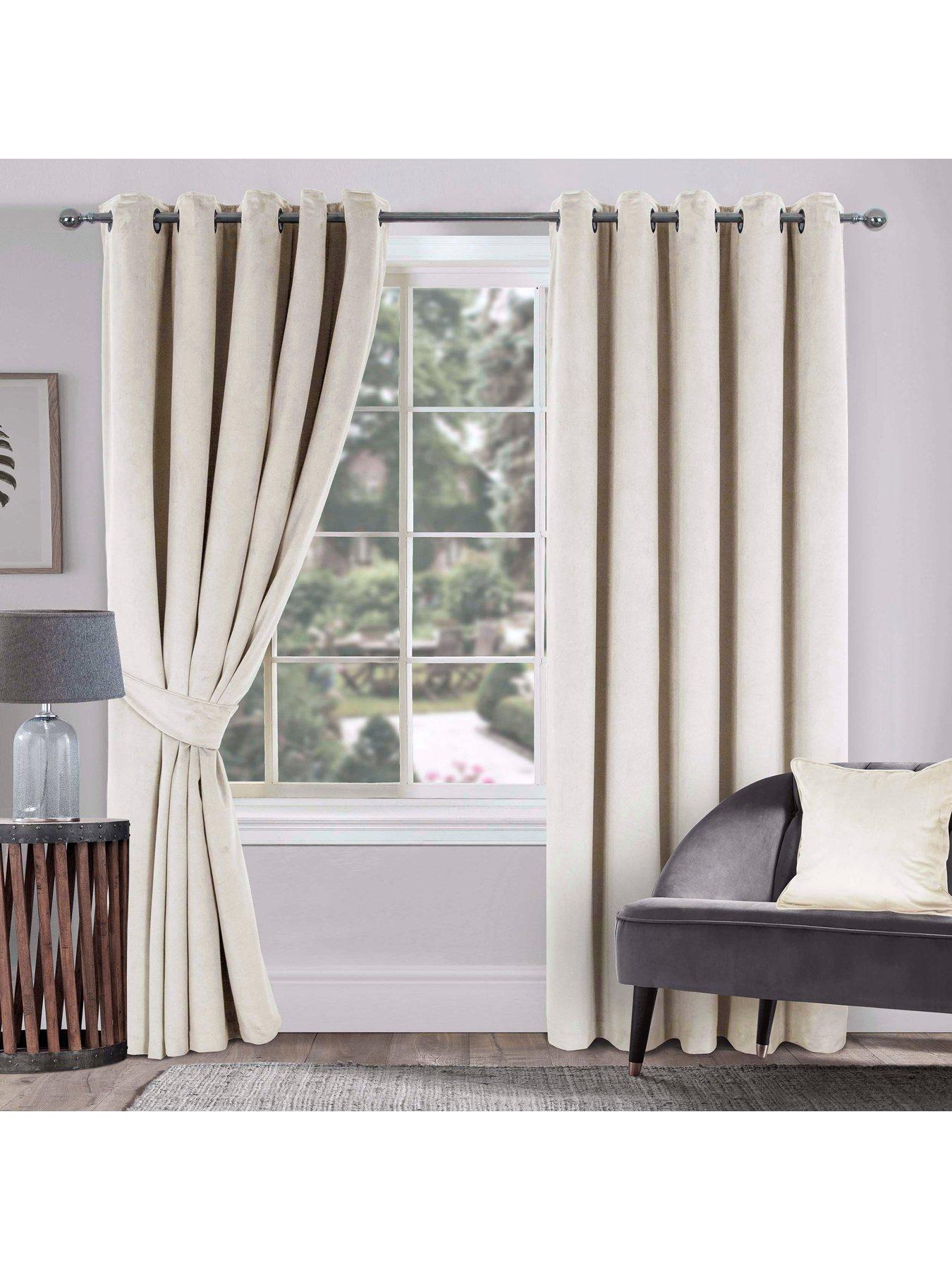 undefined Thermal Velour Lined Eyelet Curtains