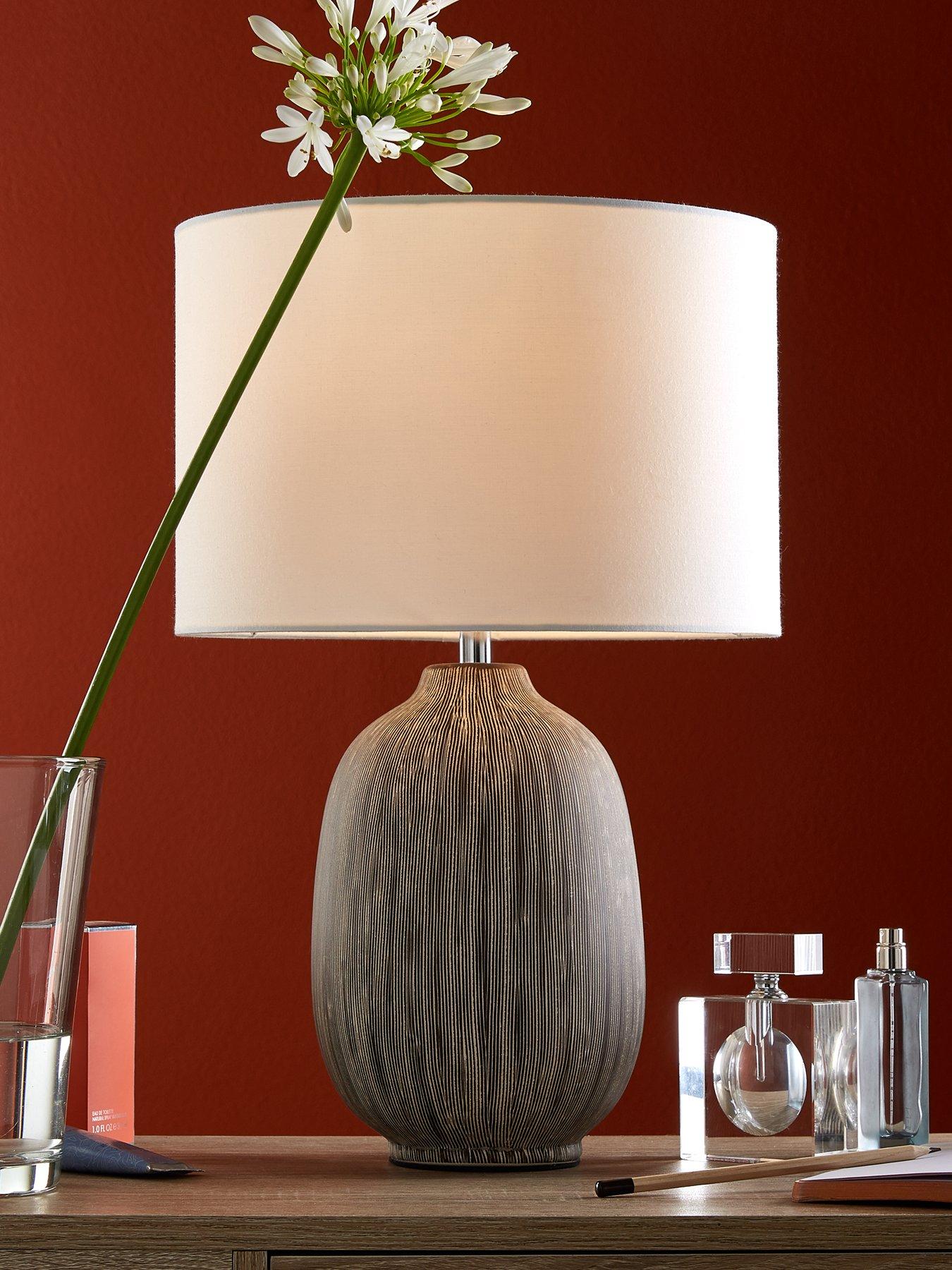 the-very-collection-scratch-table-lamp