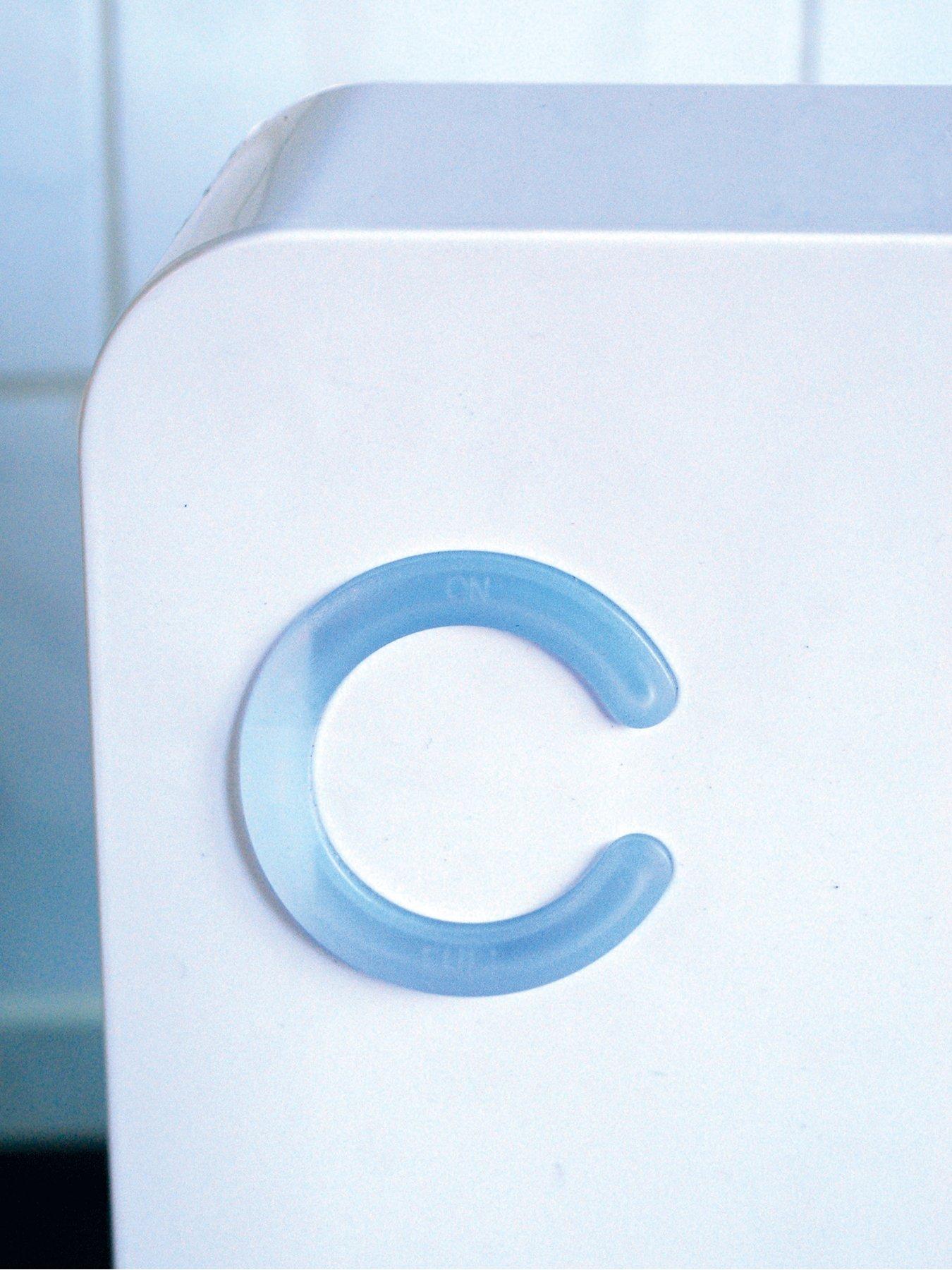 streetwize-compact-electric-dehumidifierdetail