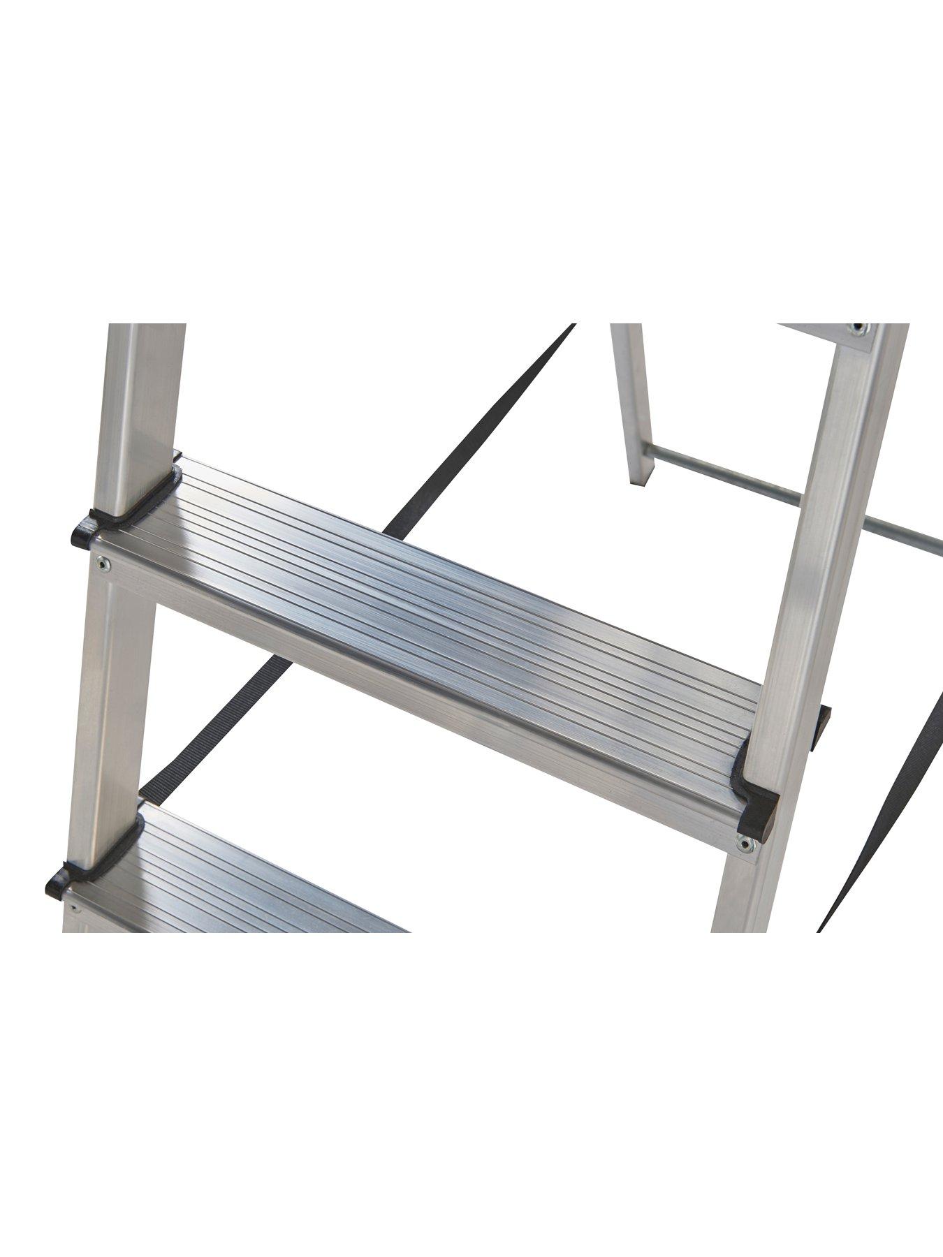 Image 4 of 6 of Werner High Handrail 3 Tread Stepladder