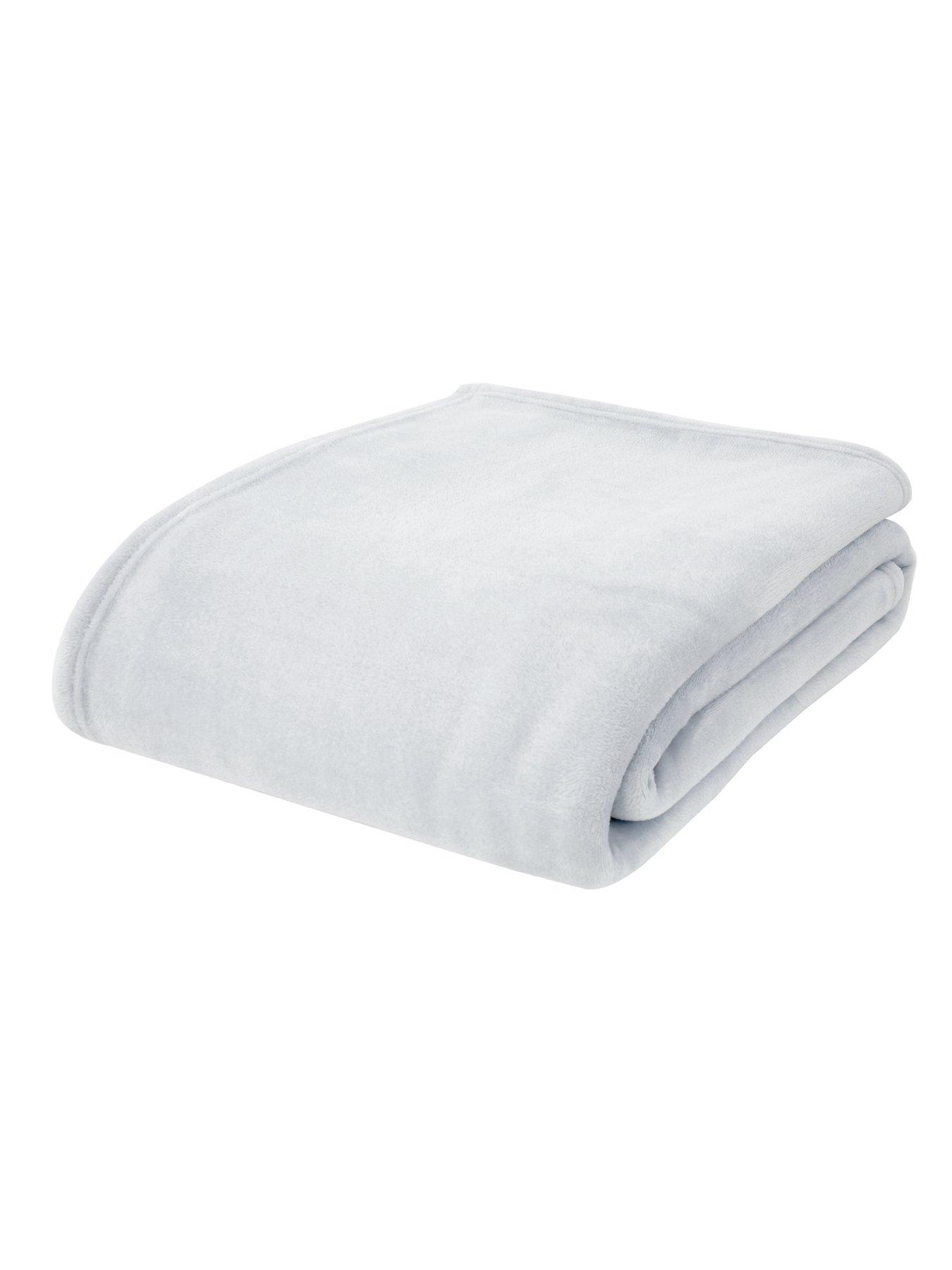 catherine-lansfield-raschel-extra-large-throw-range-200x240cm