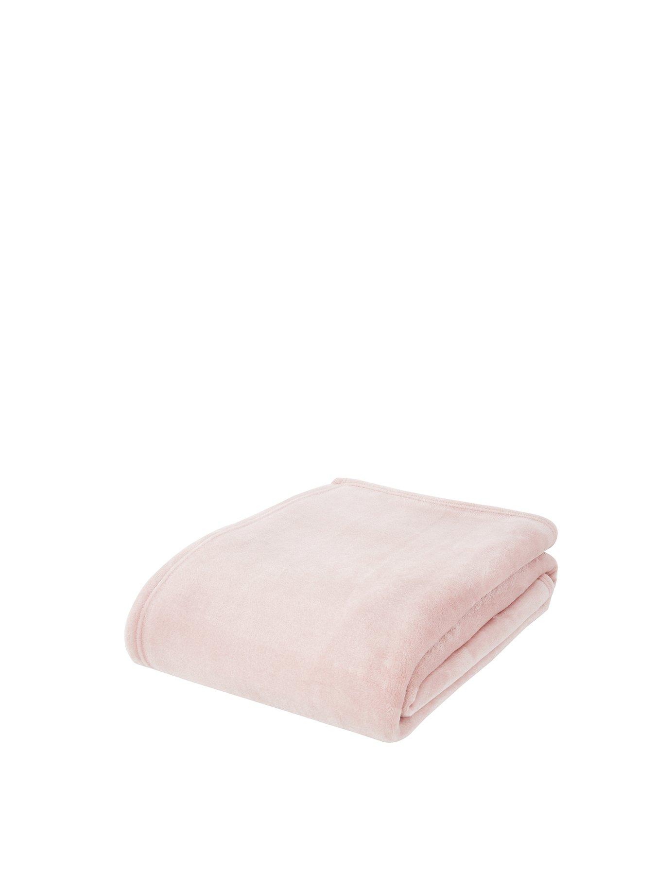 Image 1 of 4 of Catherine Lansfield Raschel Extra Large Throw