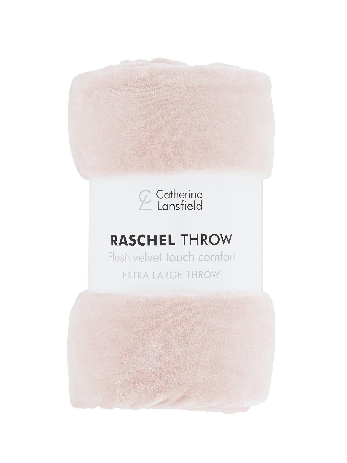 Image 3 of 4 of Catherine Lansfield Raschel Extra Large Throw