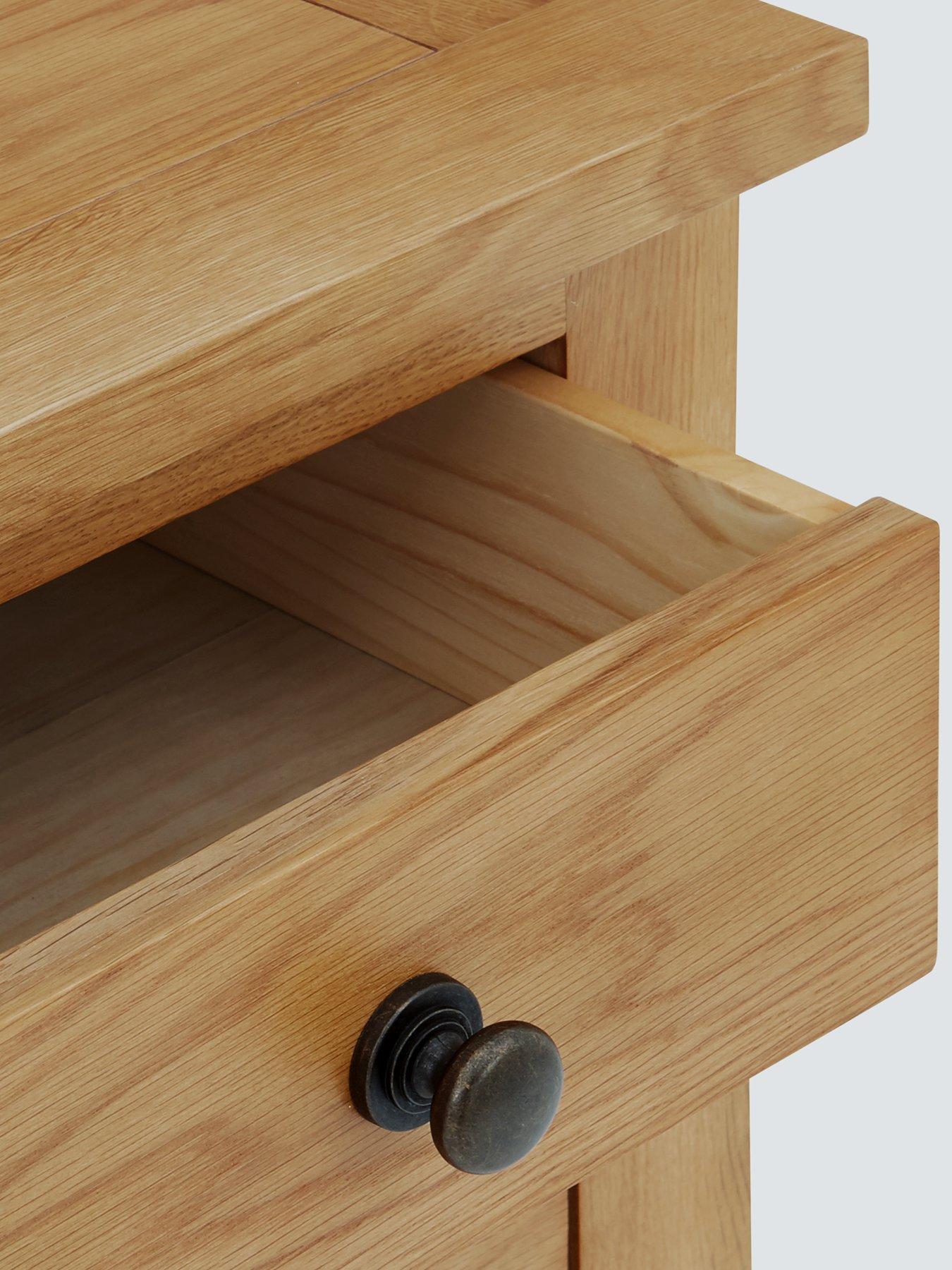 Image 4 of 5 of Julian Bowen Marlborough Ready Assembled 4 + 2 Drawer Chest
