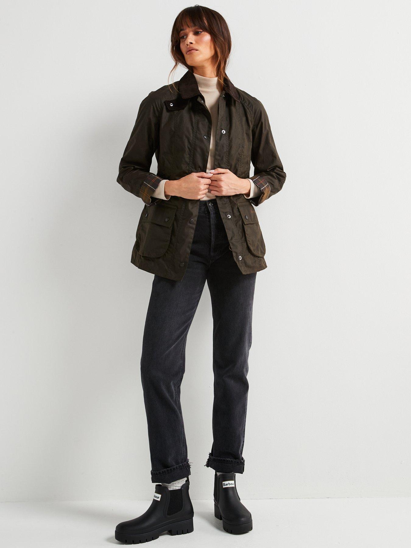 Image 3 of 5 of Barbour Classic Beadnell Wax Jacket